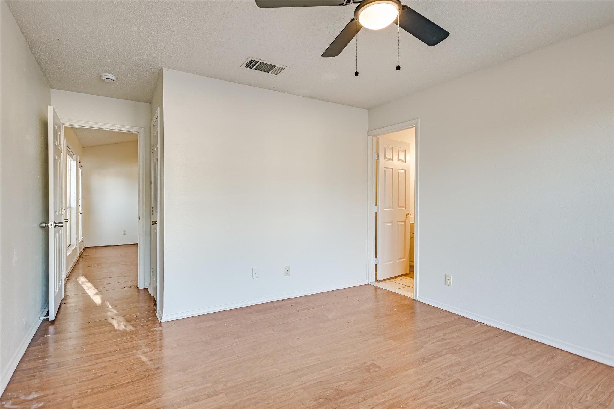 305 Regatta Ct, Lakeway, TX 78734