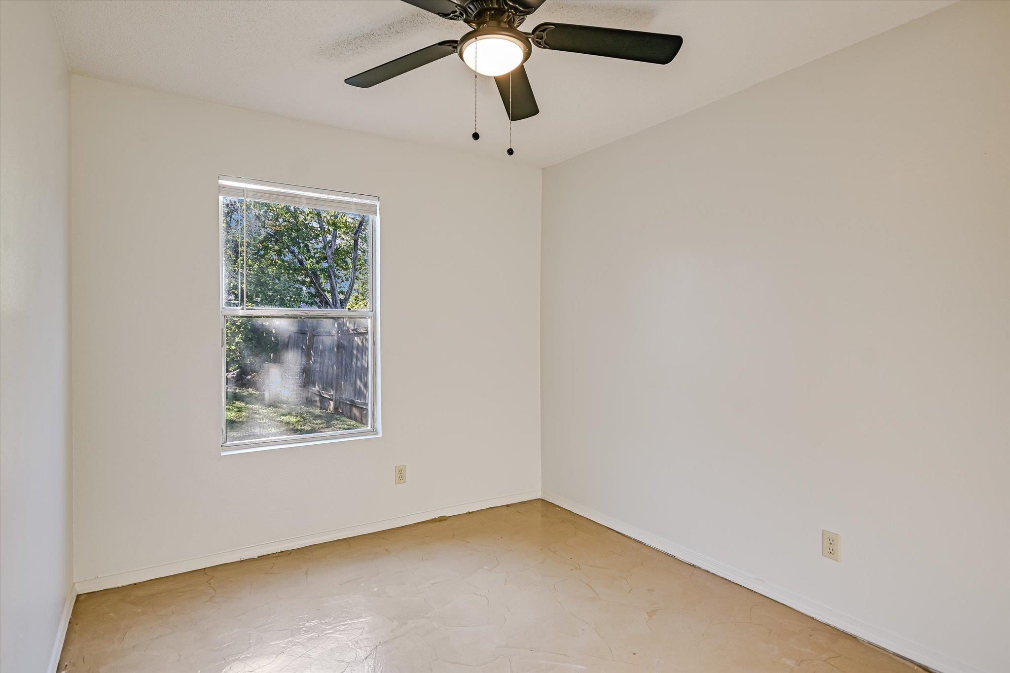 305 Regatta Ct, Lakeway, TX 78734