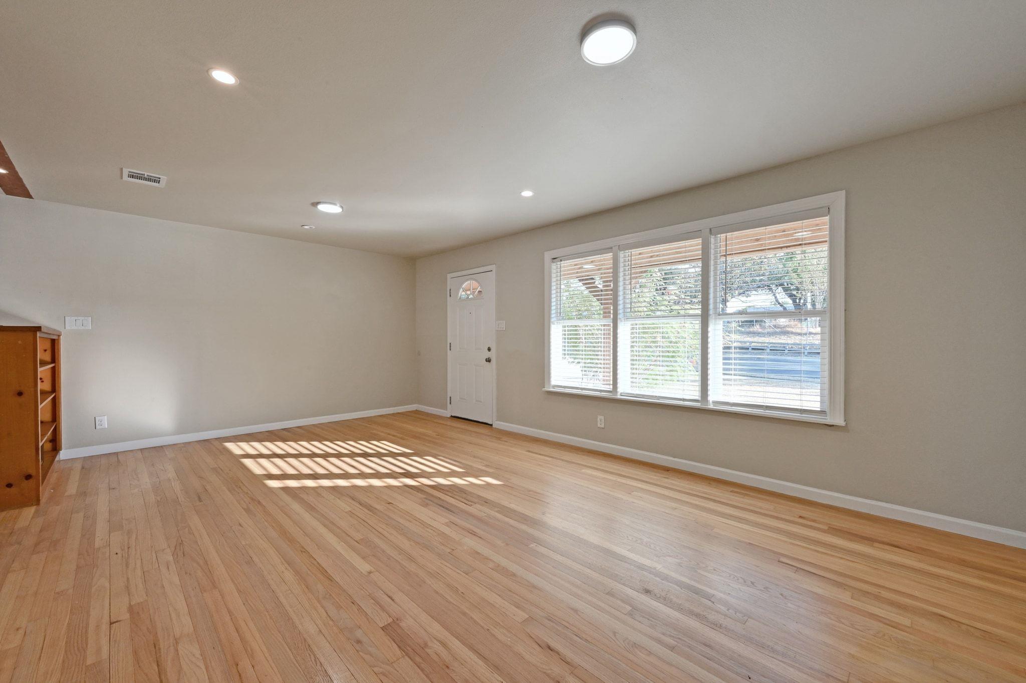 1900 Cedar Ave, Austin, TX 78722