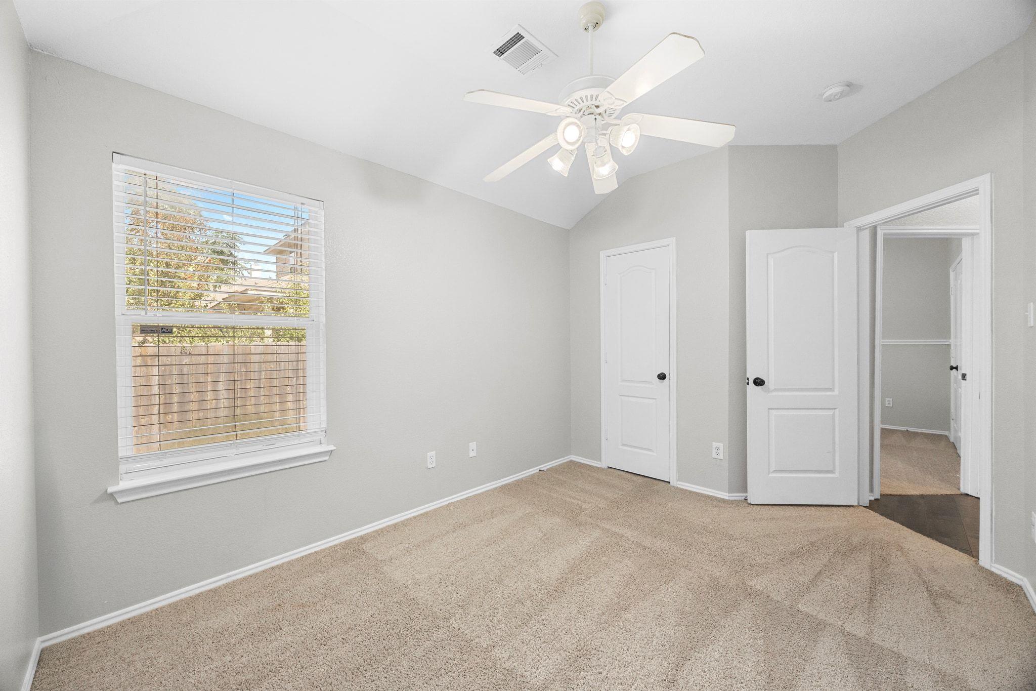 119 Aguilar Dr, Hutto, TX 78634