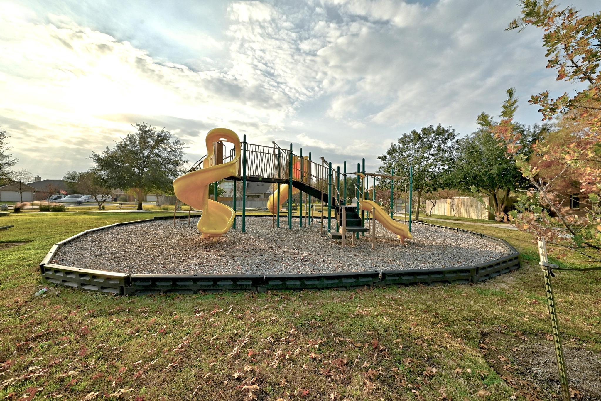 119 Aguilar Dr, Hutto, TX 78634