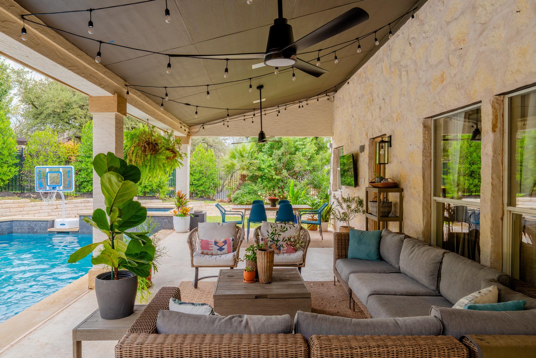 5512 Hudson Holw, Austin, TX 78759