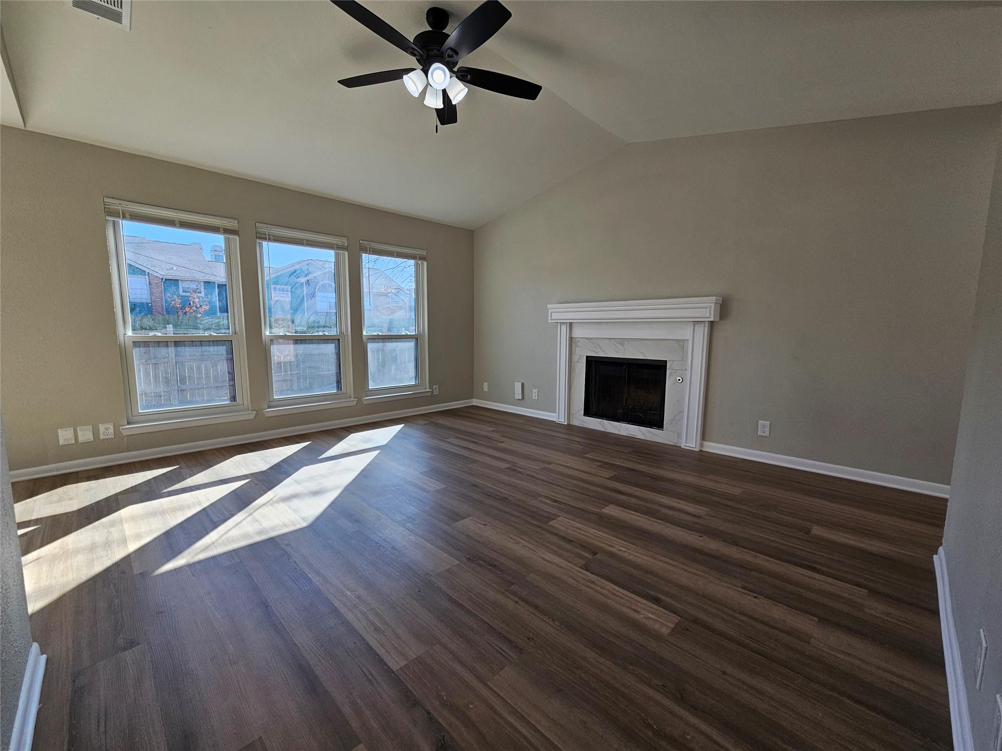 1416 Hyridge Cir, Round Rock, TX 78664