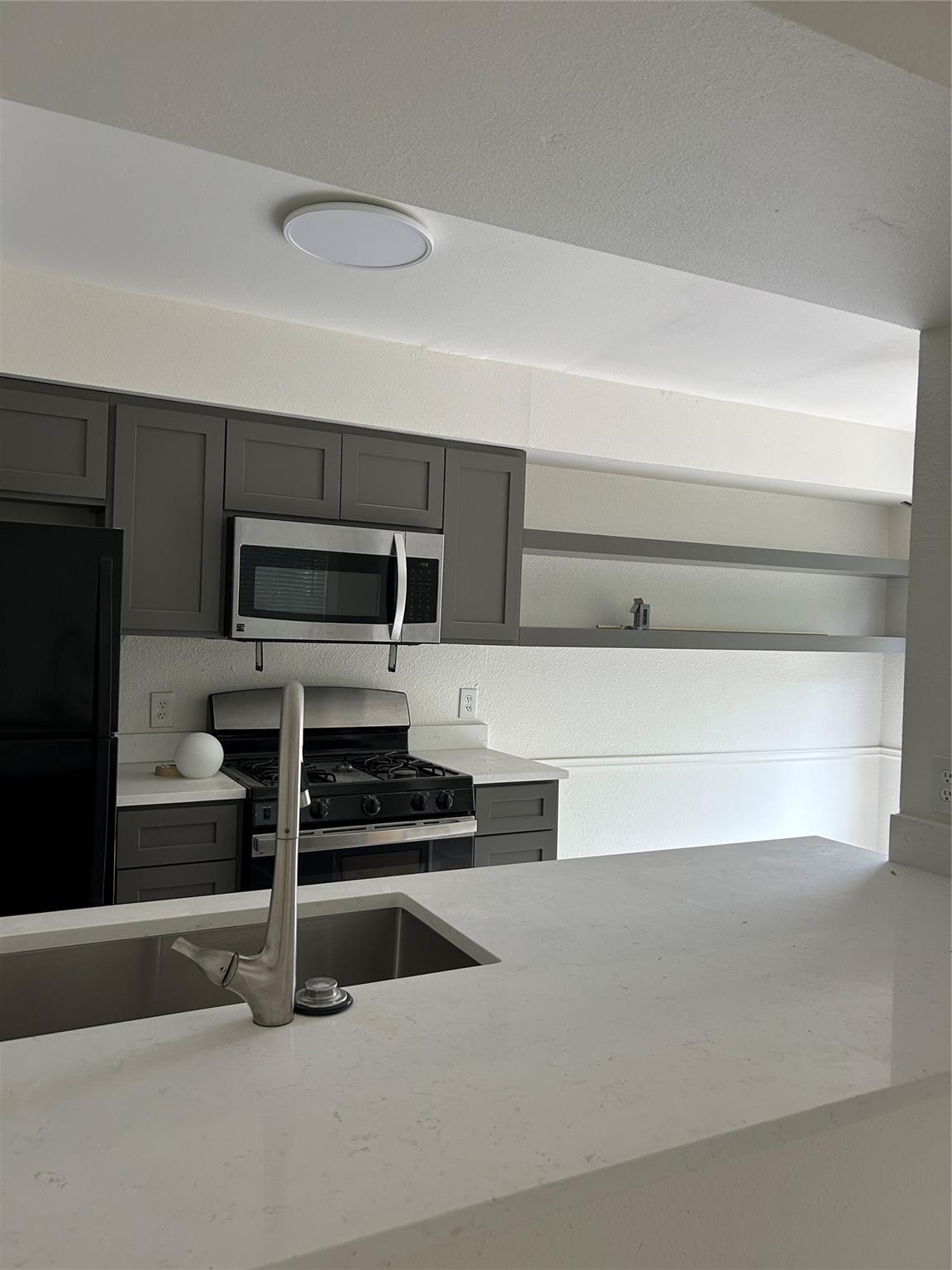 5903 Cougar Dr # B, Austin, TX 78745