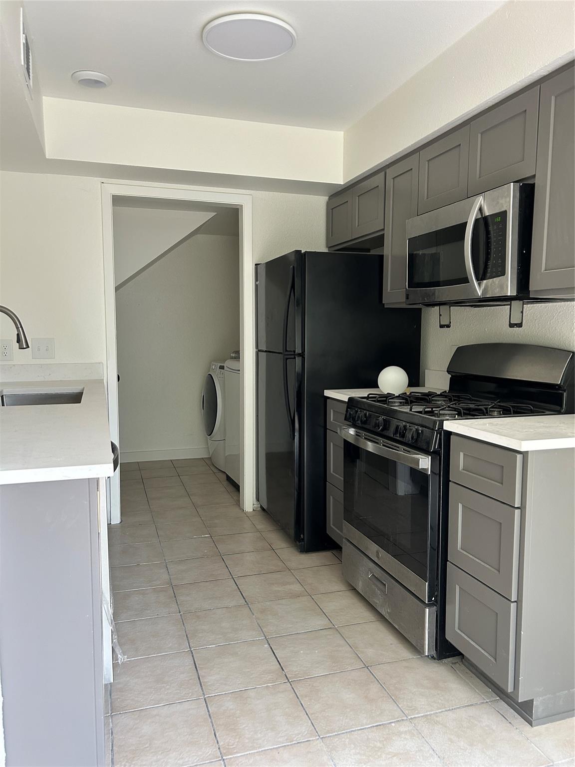 5903 Cougar Dr # B, Austin, TX 78745