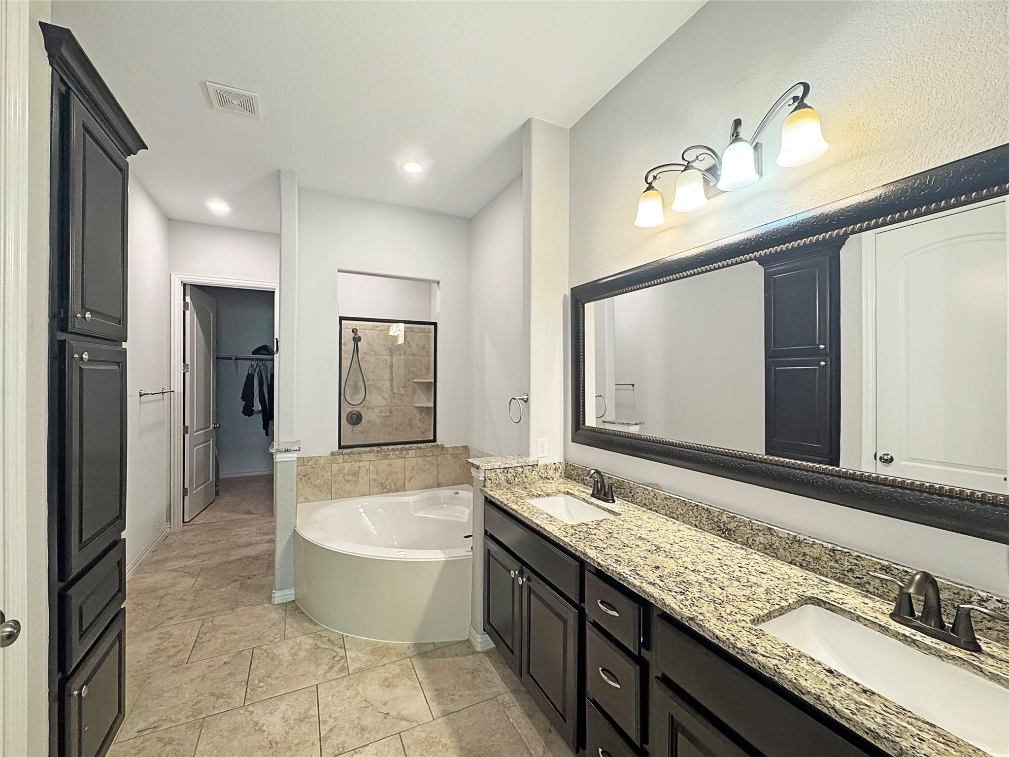 117 Beneteau Dr # 76, Lakeway, TX 78738