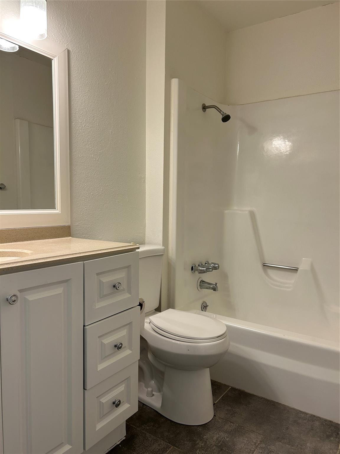 6500 S 1st St # 103, Austin, TX 78745