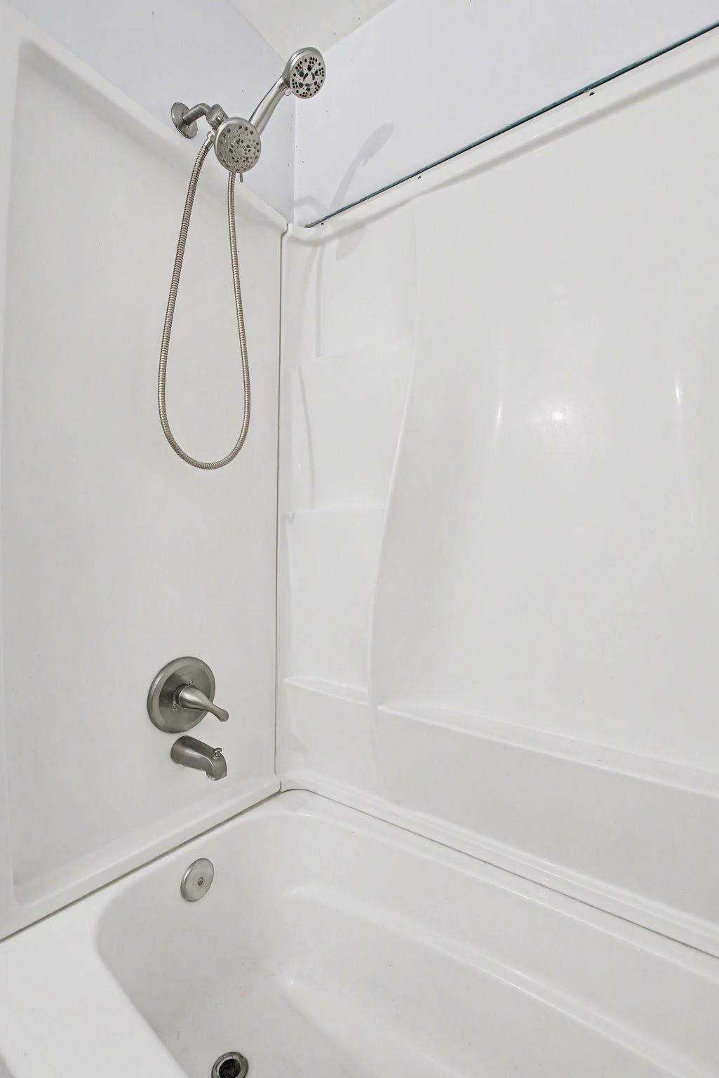 902 Prairie Creek Rd, Granite Shoals, TX 78654