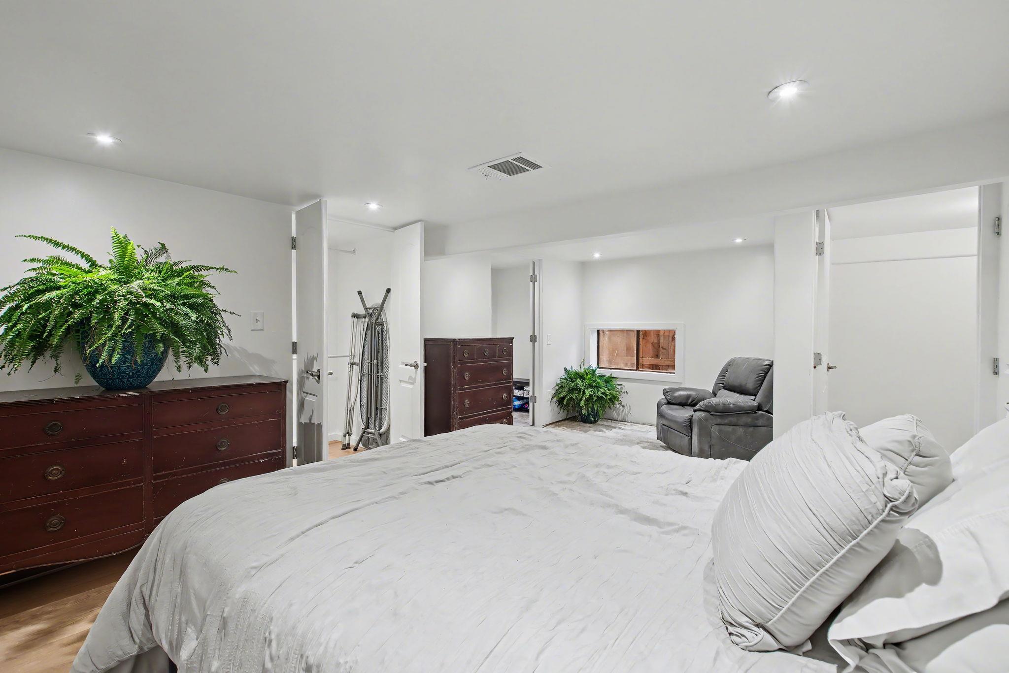 902 Prairie Creek Rd, Granite Shoals, TX 78654