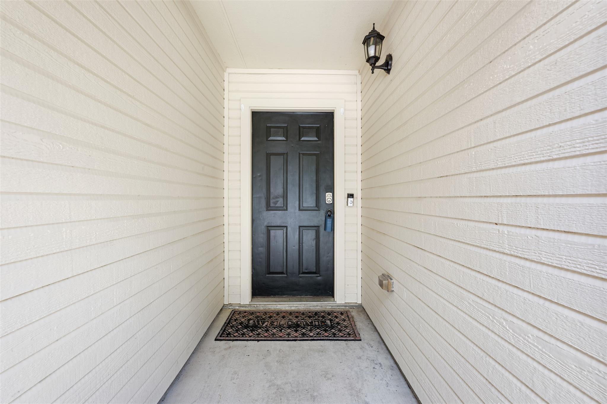 109 Calcite Ln, Jarrell, TX 76537