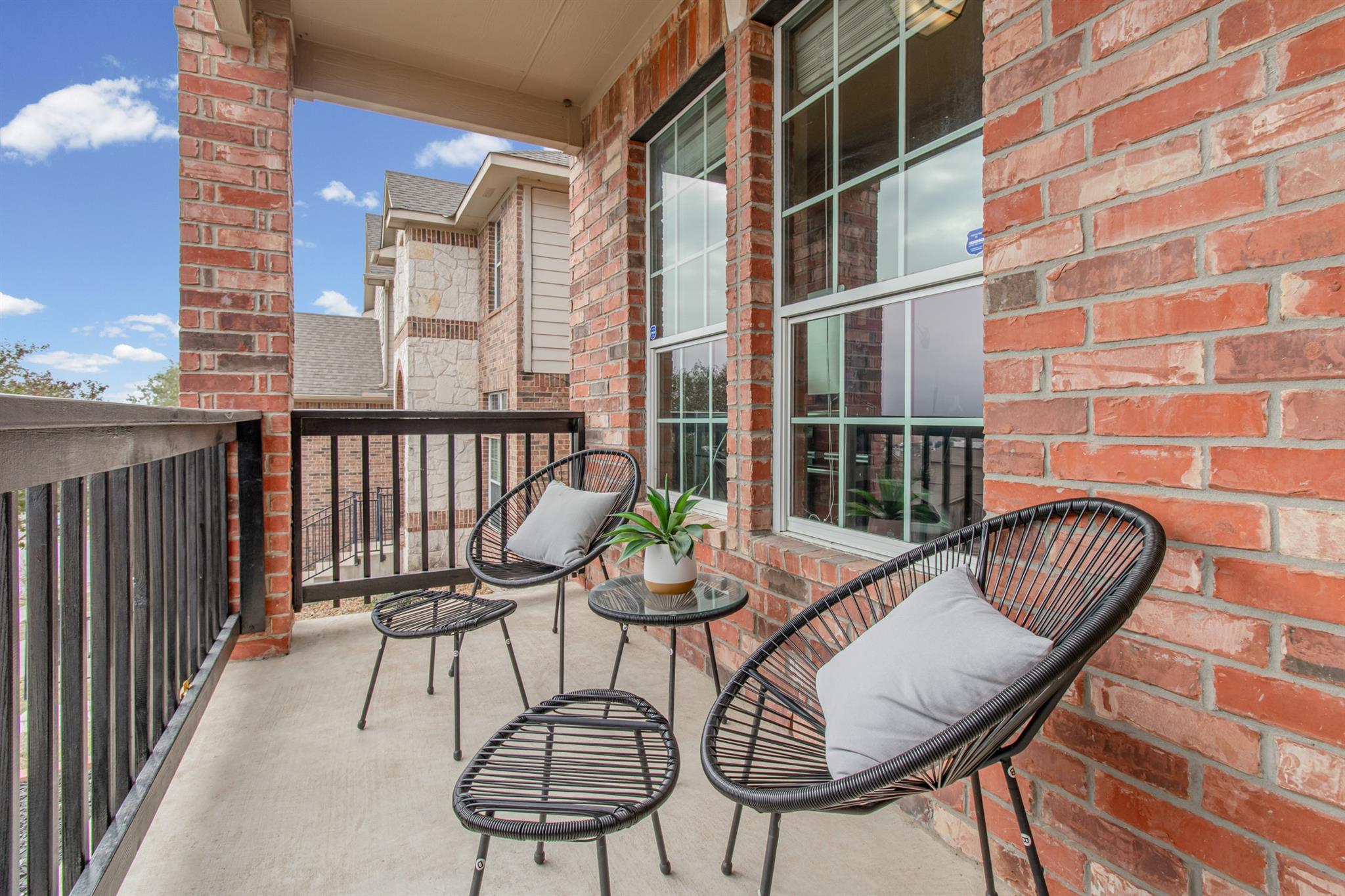 1366 Red Stag Pl, Round Rock, TX 78665