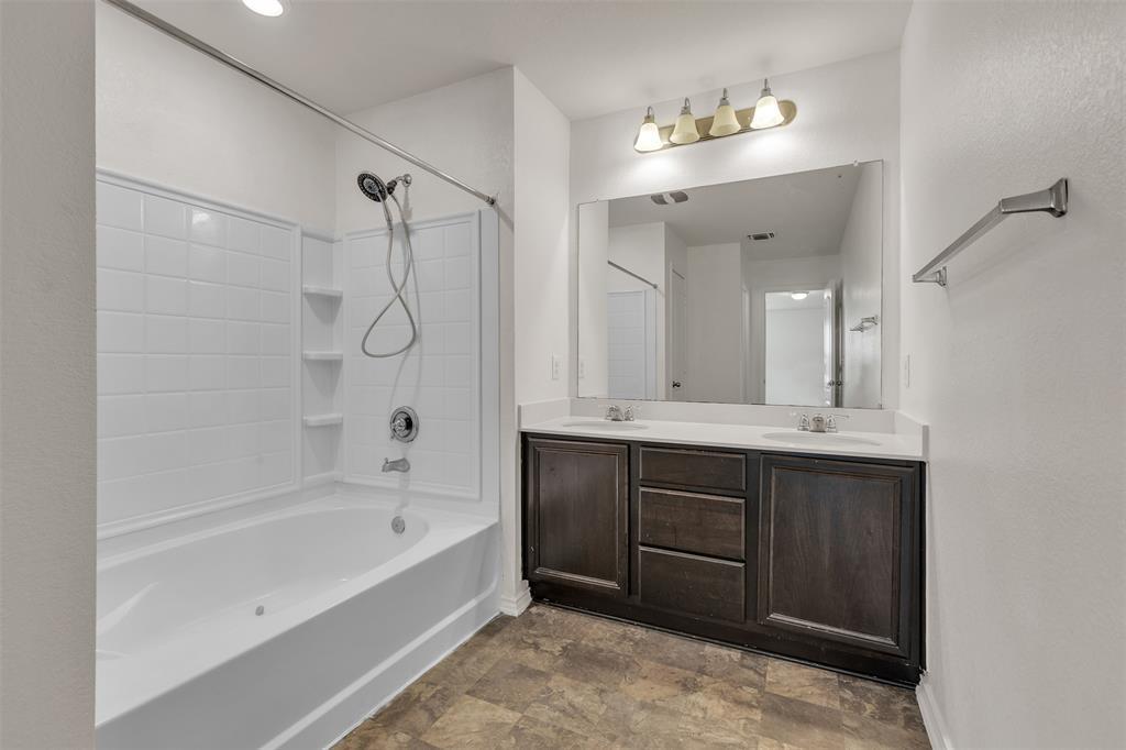 6729 Horseshoe Pond Dr, Del Valle, TX 78617