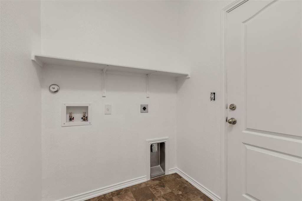 6729 Horseshoe Pond Dr, Del Valle, TX 78617