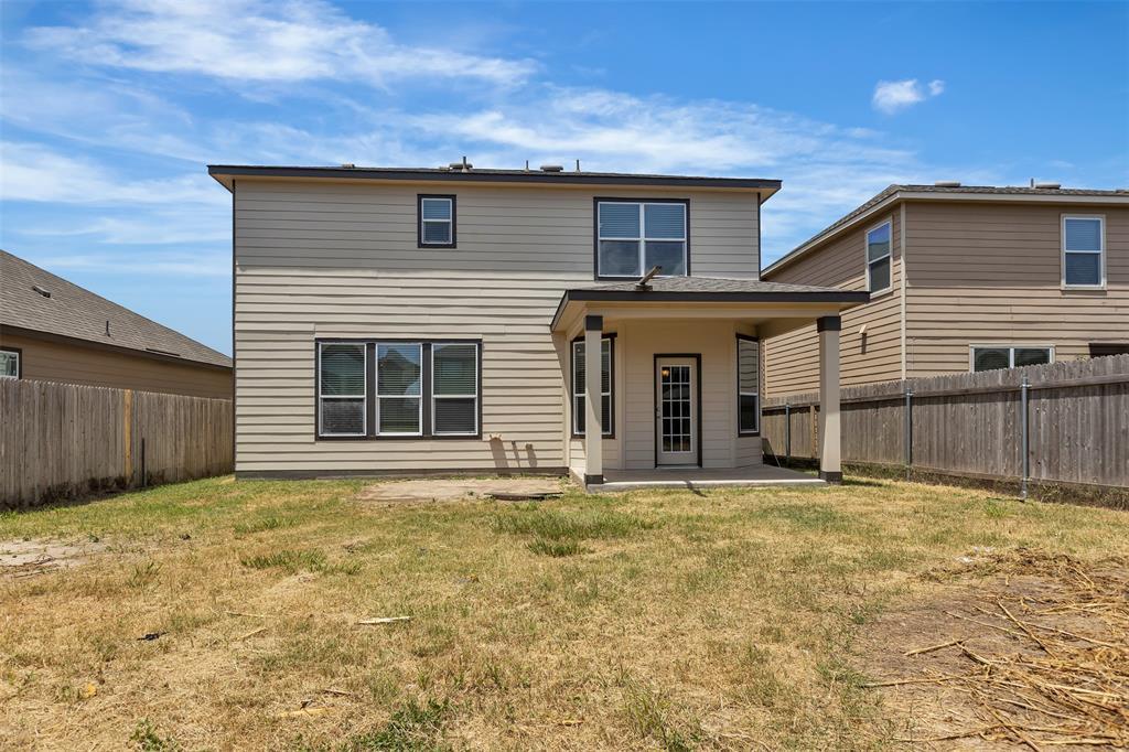 6729 Horseshoe Pond Dr, Del Valle, TX 78617