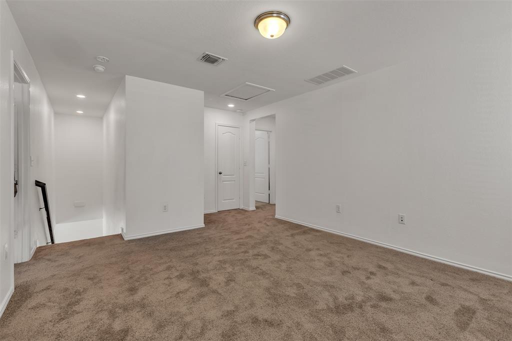 6729 Horseshoe Pond Dr, Del Valle, TX 78617