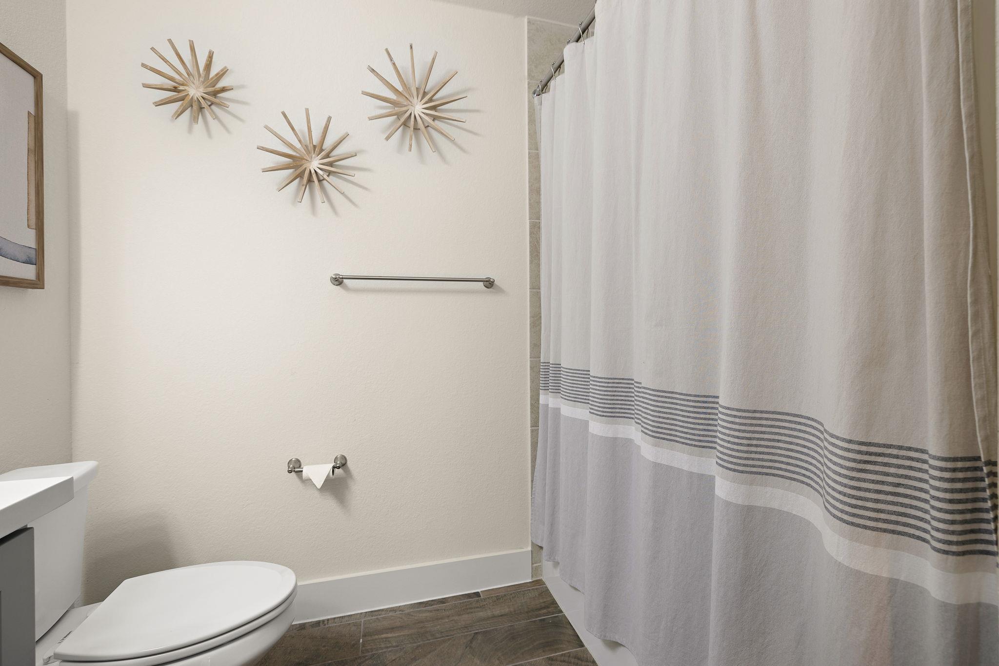 6209 Dumfries Ln, Austin, TX 78744