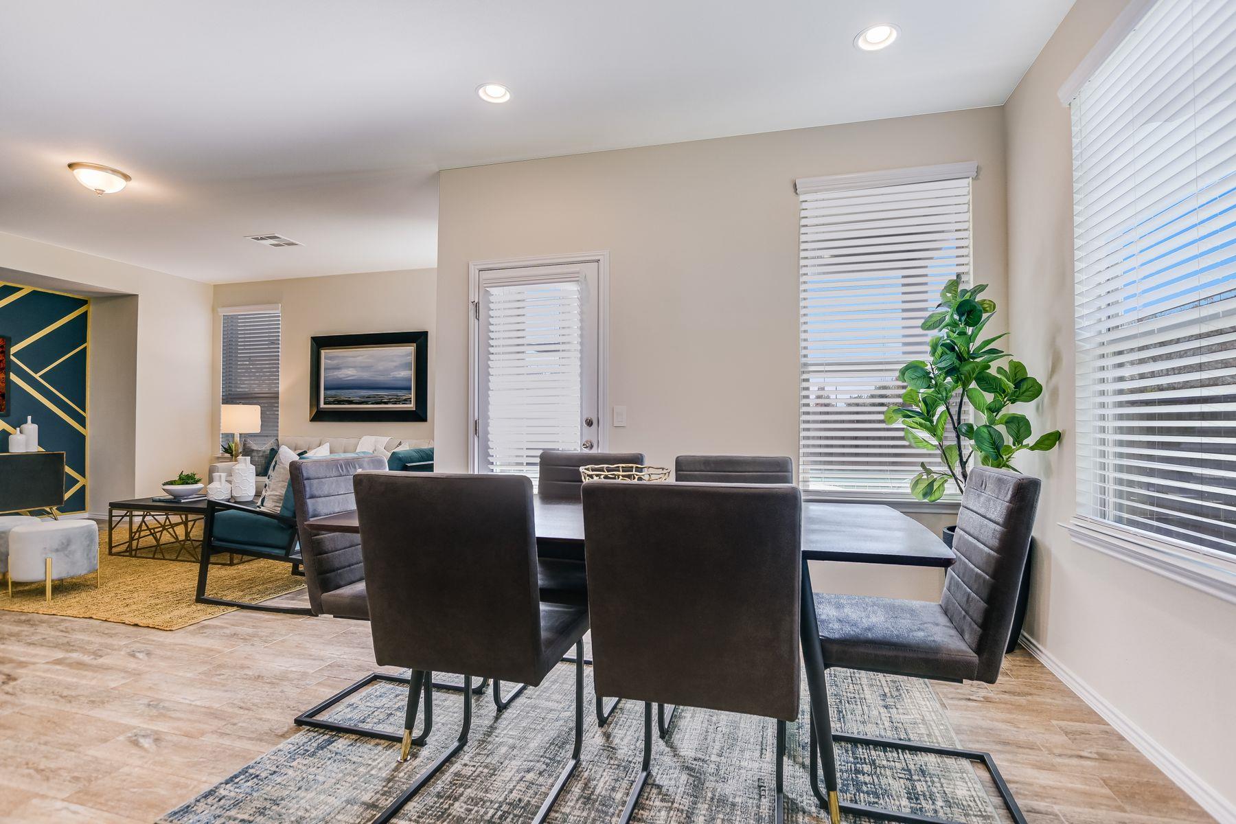 9408 Hunter Ln, Austin, TX 78748