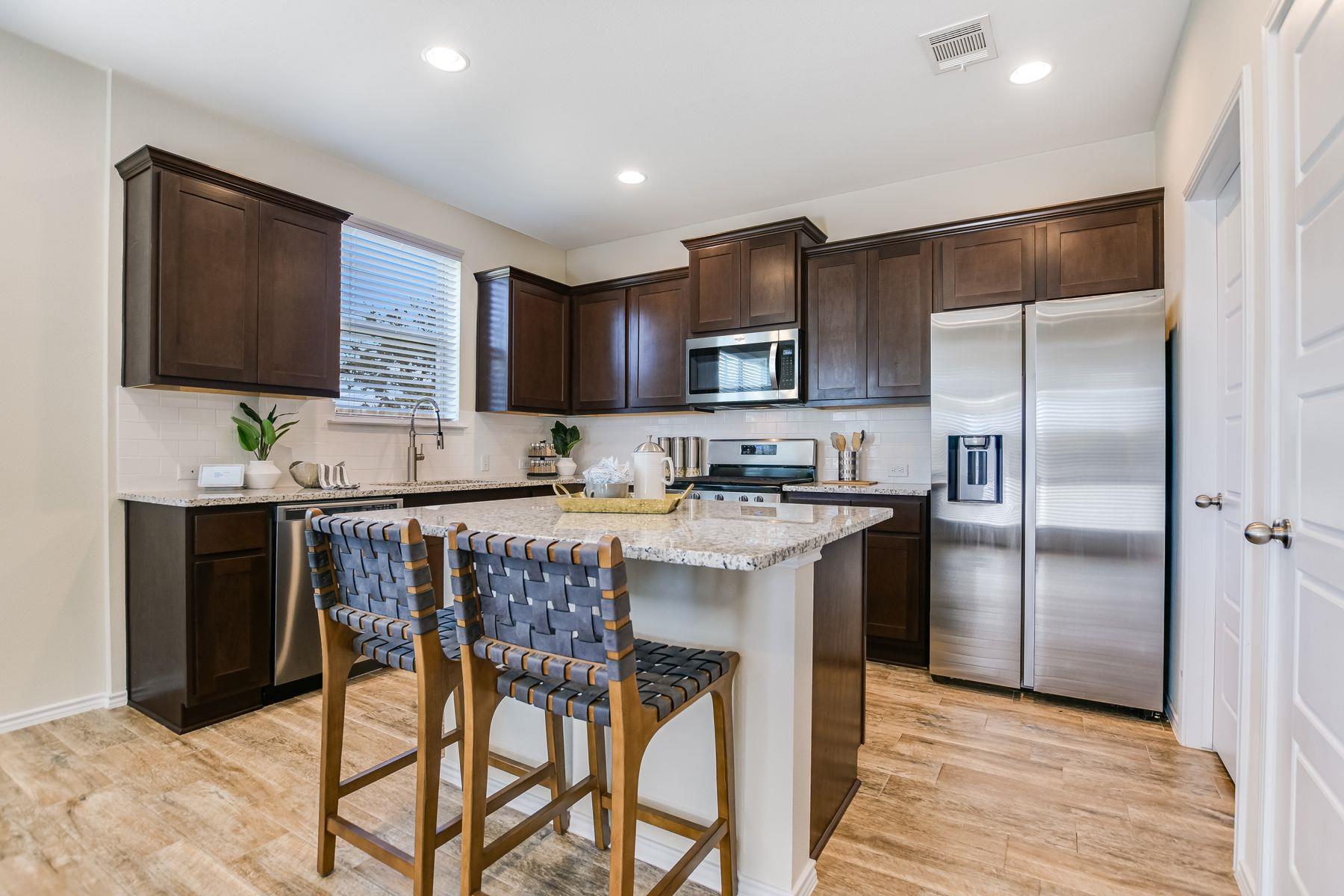 9408 Hunter Ln, Austin, TX 78748