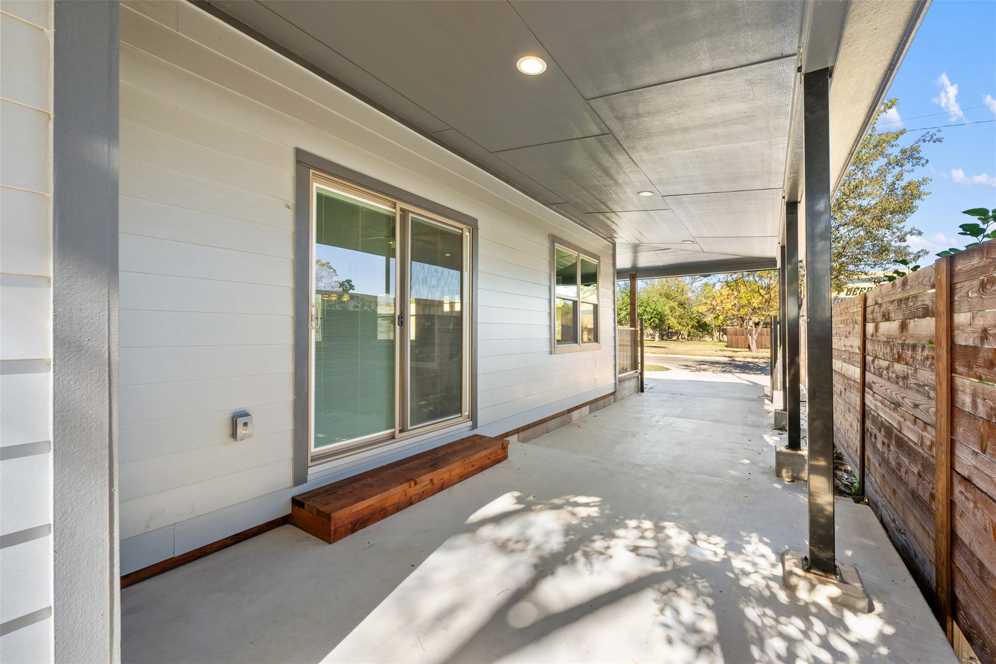 1205 W Avenue G, Temple, TX 76504