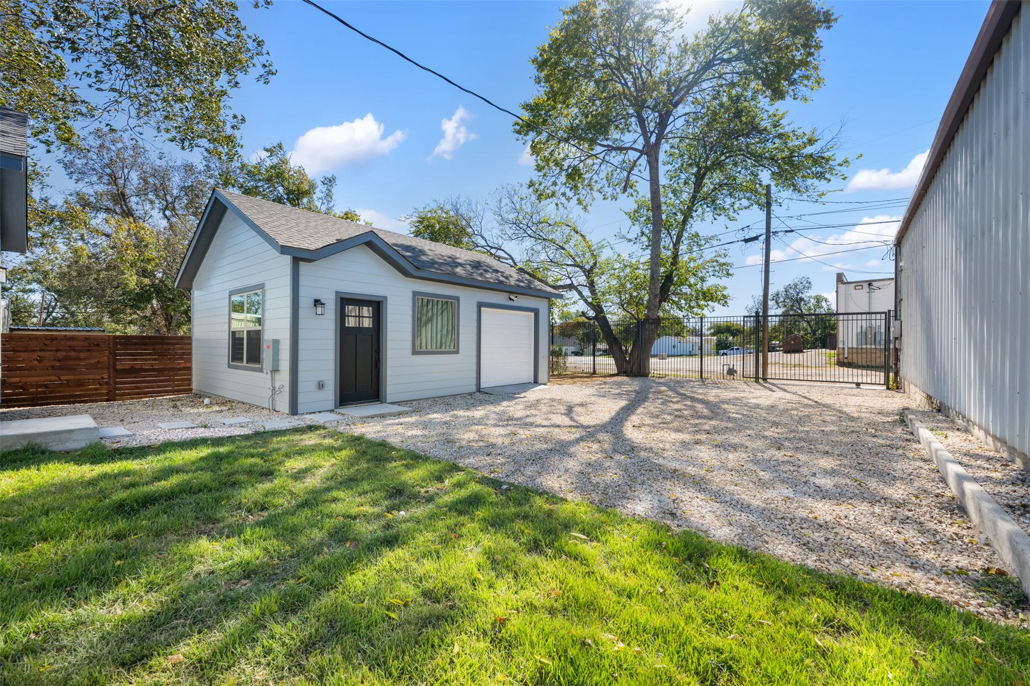1205 W Avenue G, Temple, TX 76504