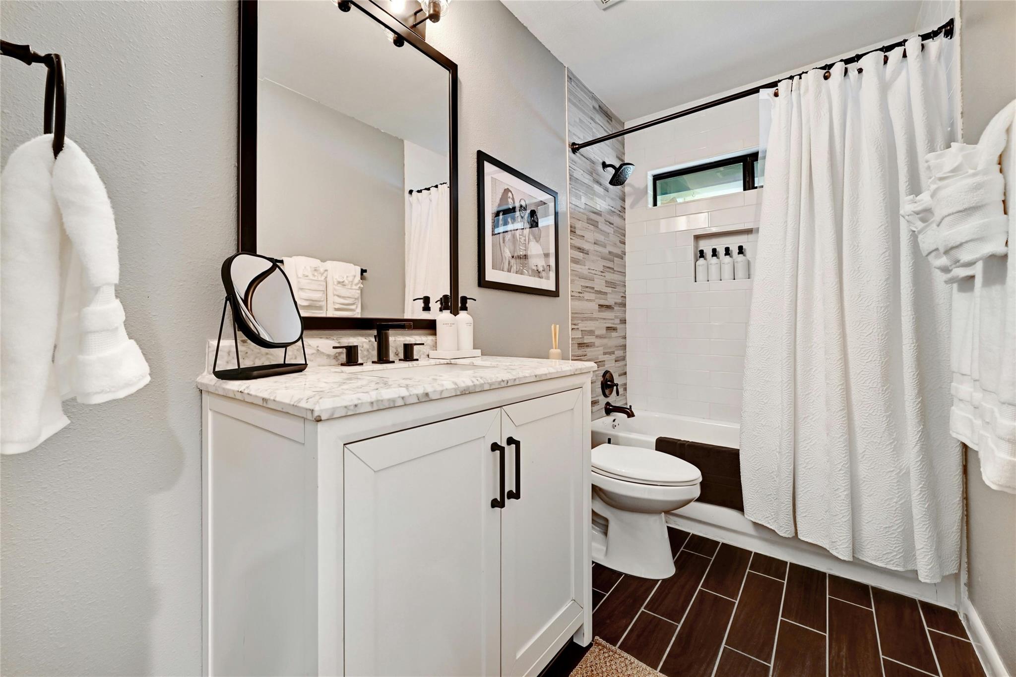 2511 Friar Tuck Ln, Austin, TX 78704