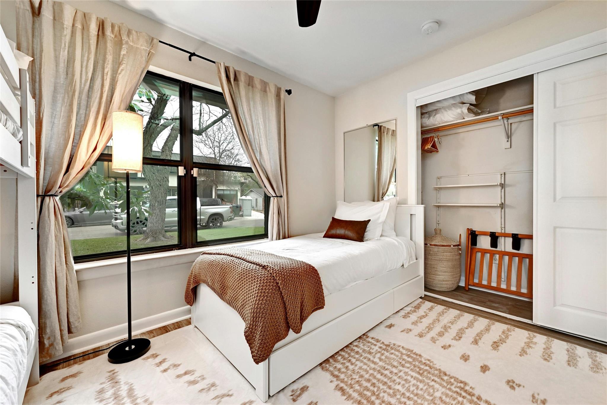 2511 Friar Tuck Ln, Austin, TX 78704