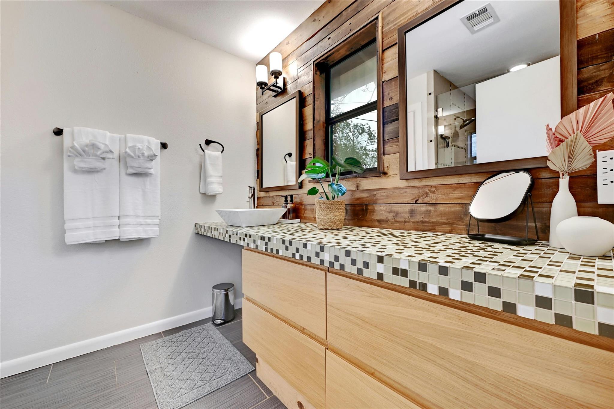 2511 Friar Tuck Ln, Austin, TX 78704