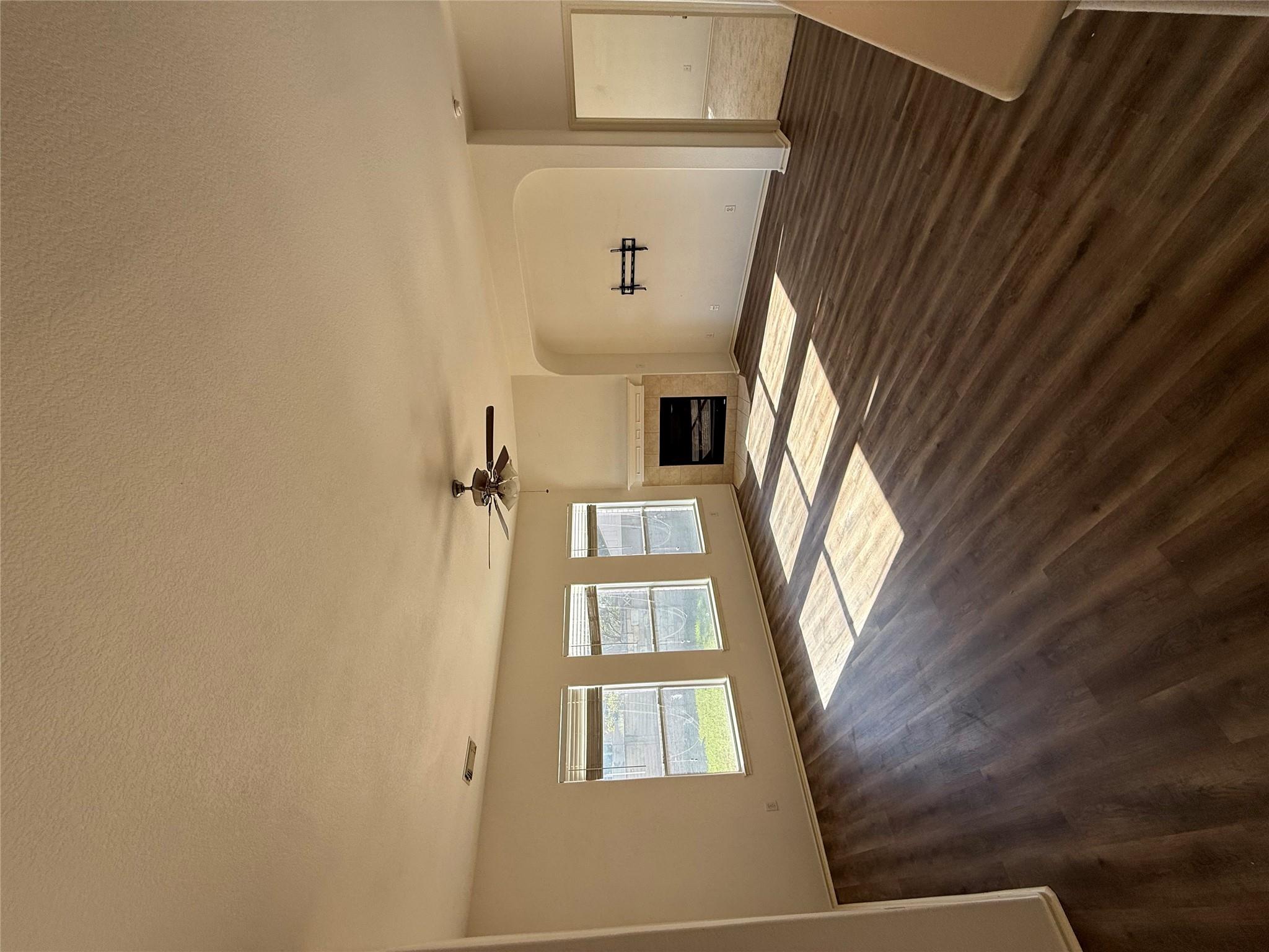 1200 Willowbrook Dr, Cedar Park, TX 78613