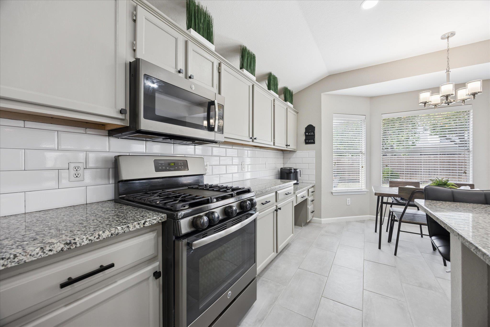 15400 Ozone Pl, Austin, TX 78728