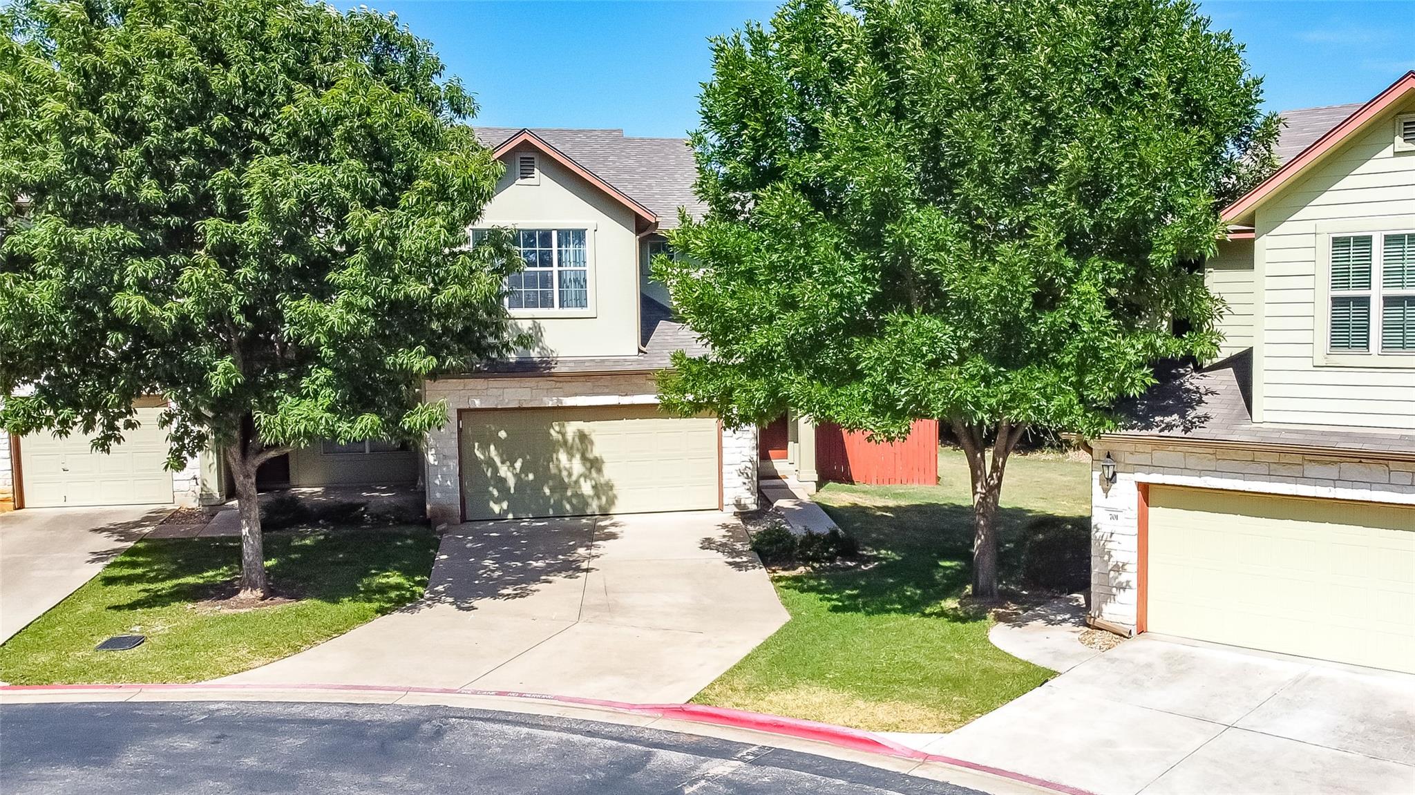 2410 GREAT OAKS Dr # 804, Round Rock, TX 78681