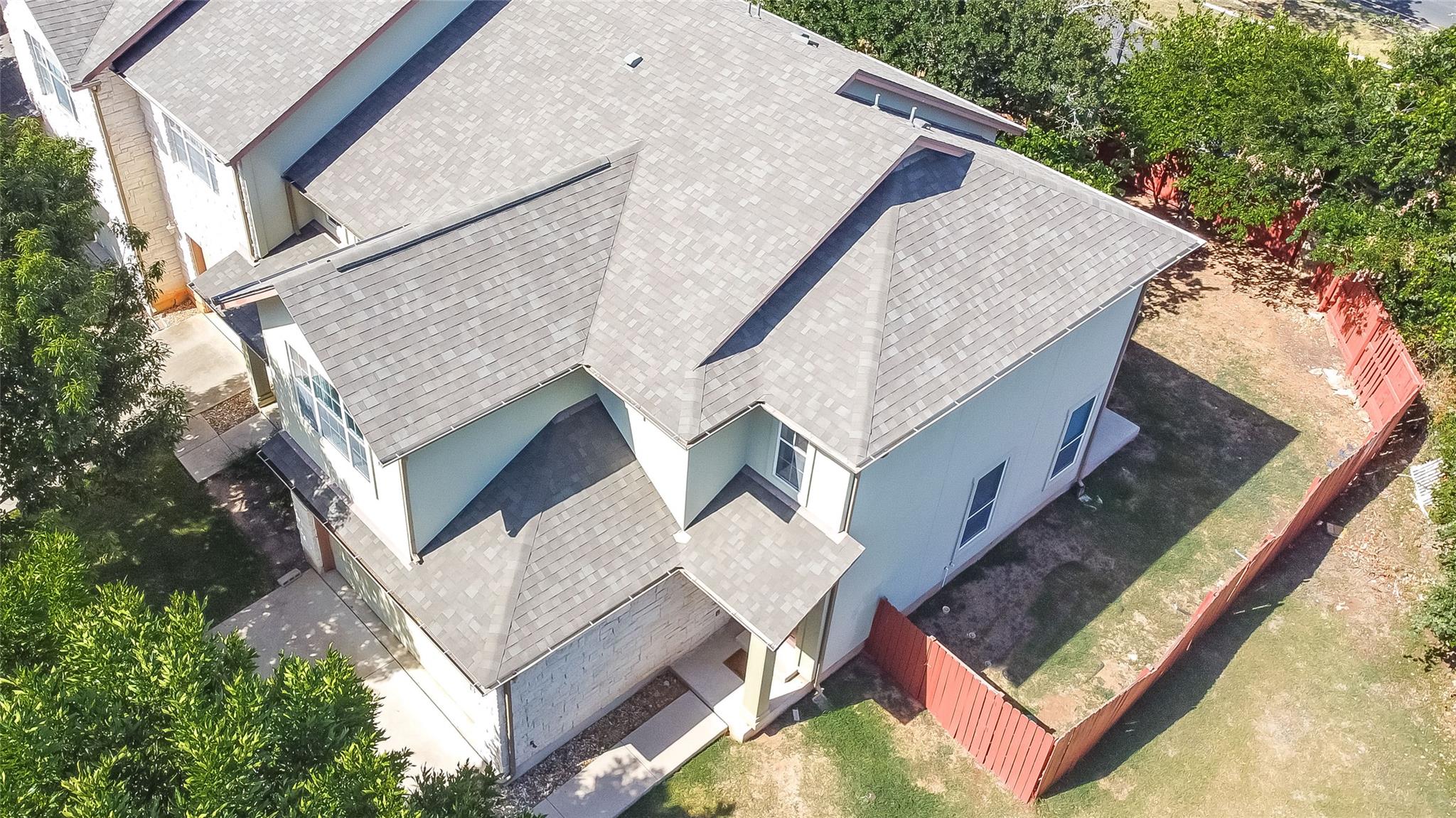 2410 GREAT OAKS Dr # 804, Round Rock, TX 78681