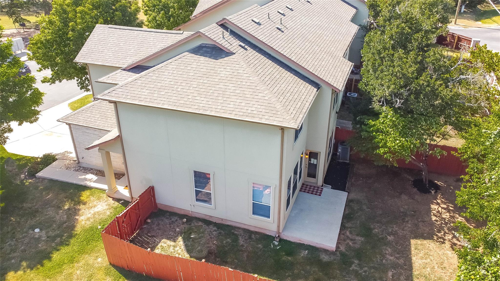 2410 GREAT OAKS Dr # 804, Round Rock, TX 78681