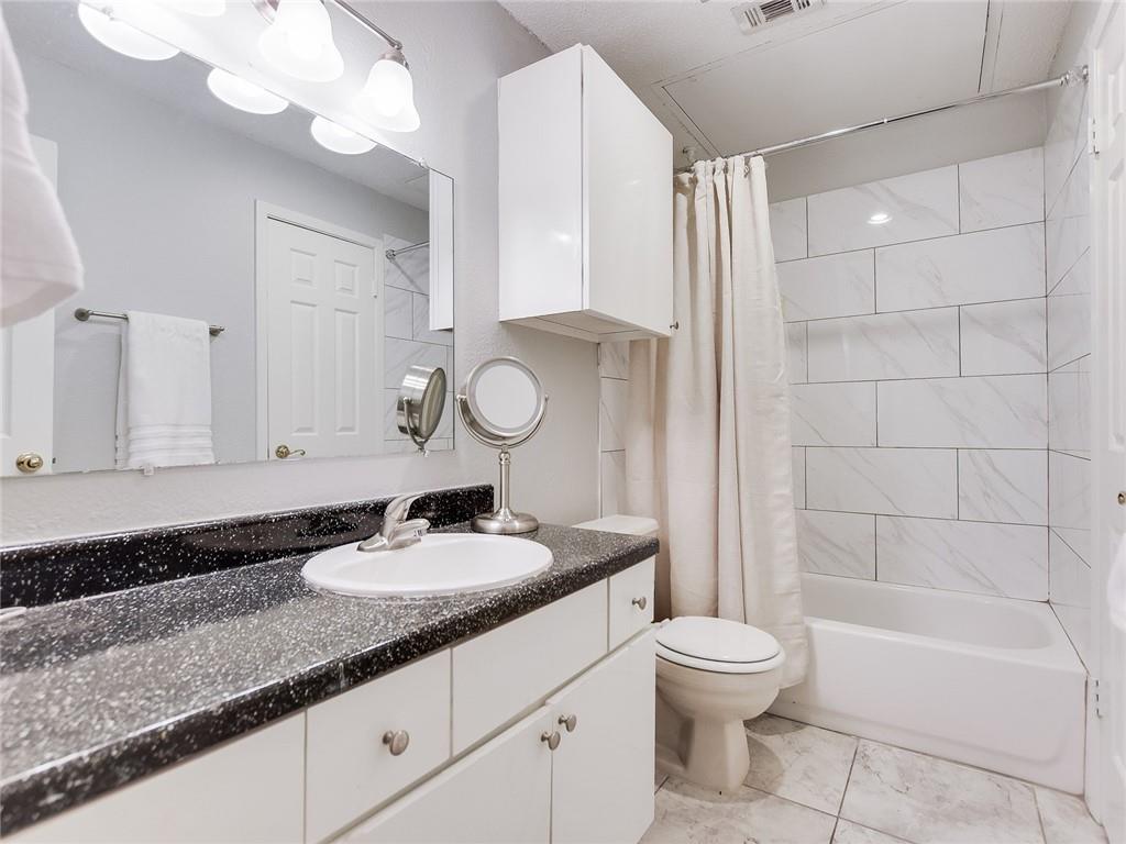 807 W 25th St # 310, Austin, TX 78705