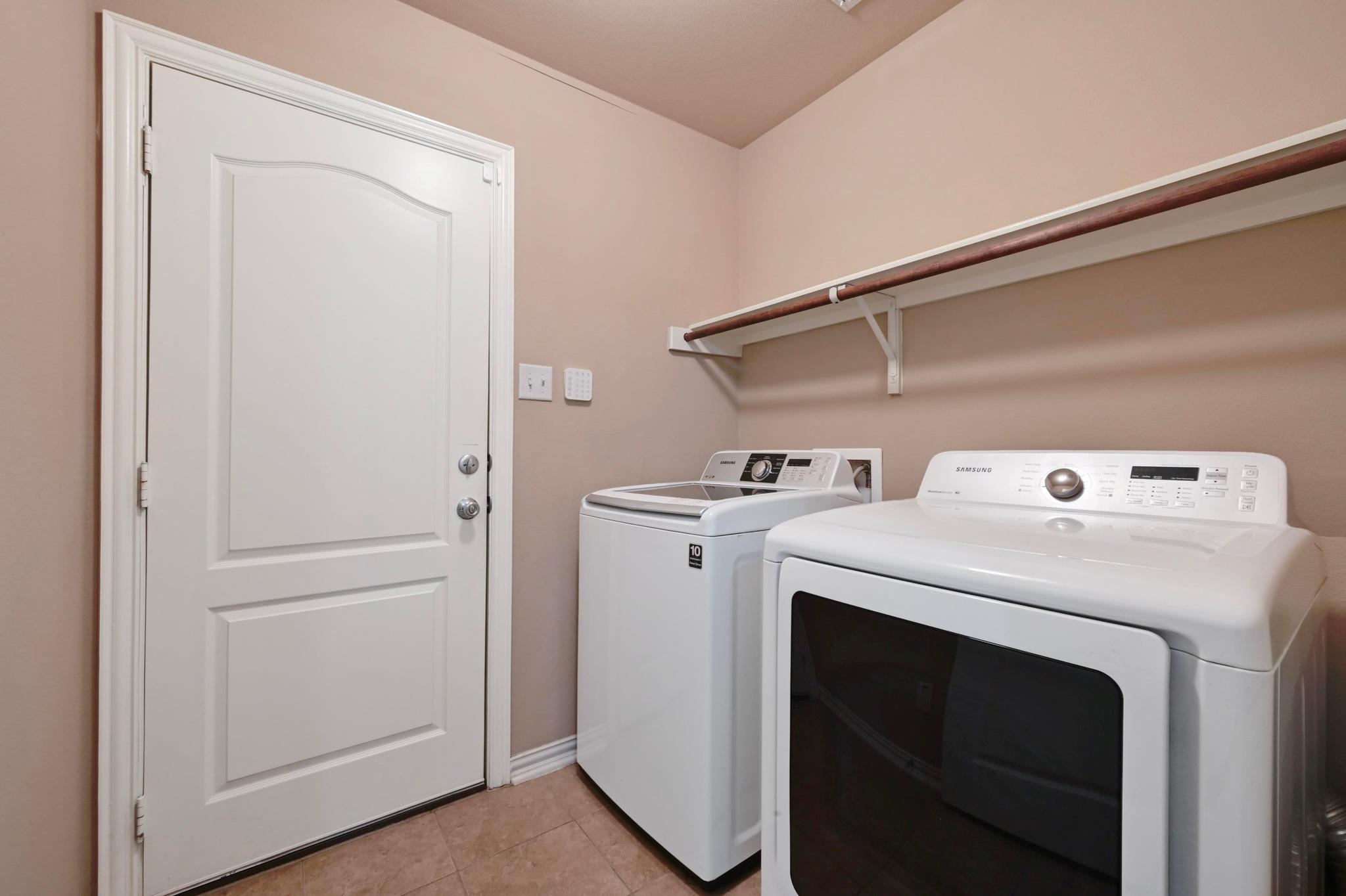 237 Strawberry Blonde Dr, Buda, TX 78610