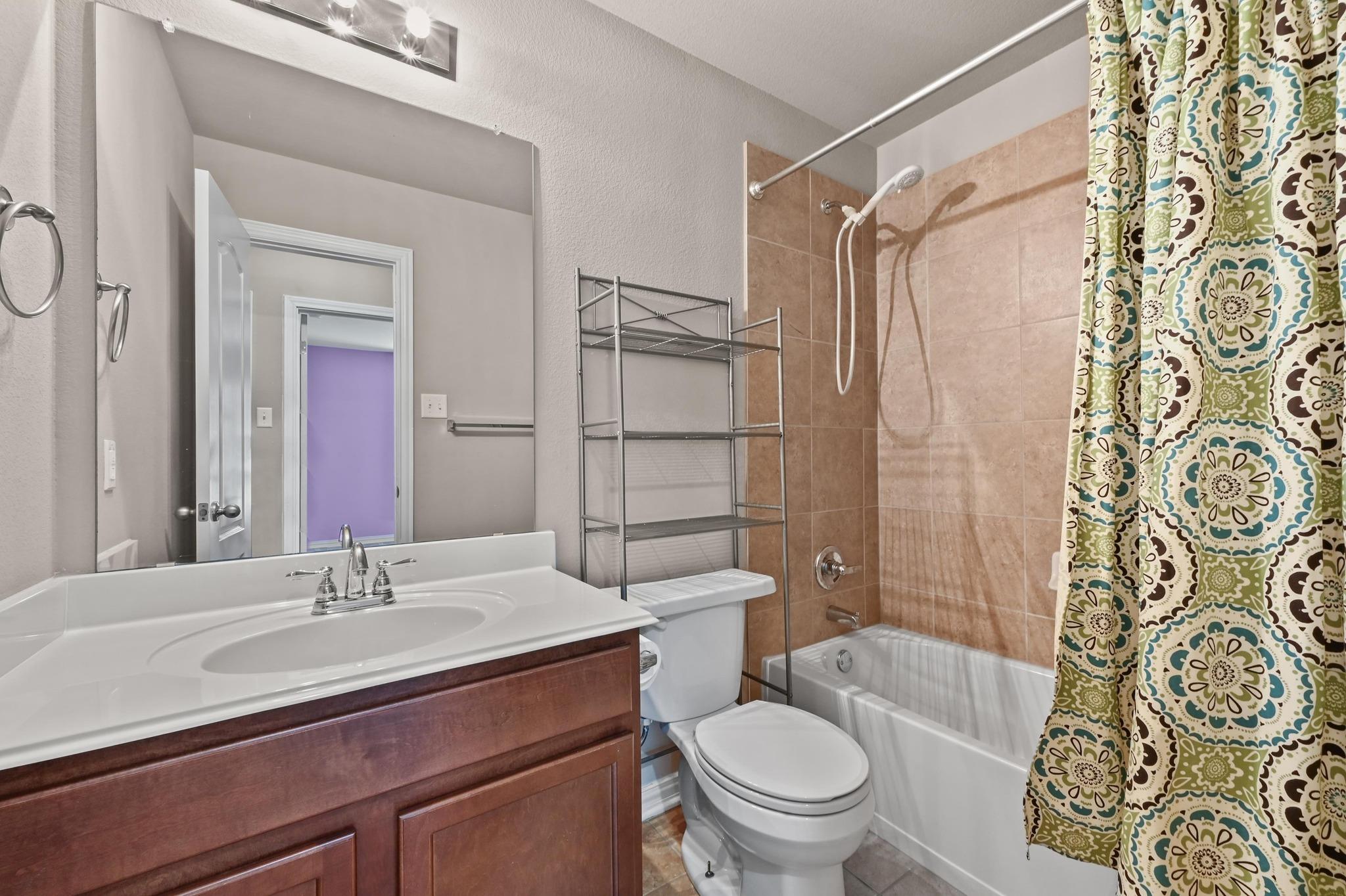 237 Strawberry Blonde Dr, Buda, TX 78610