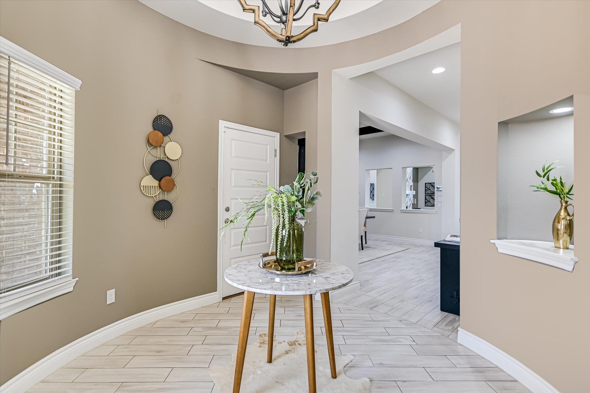 104 W Highfield St, Hutto, TX 78634