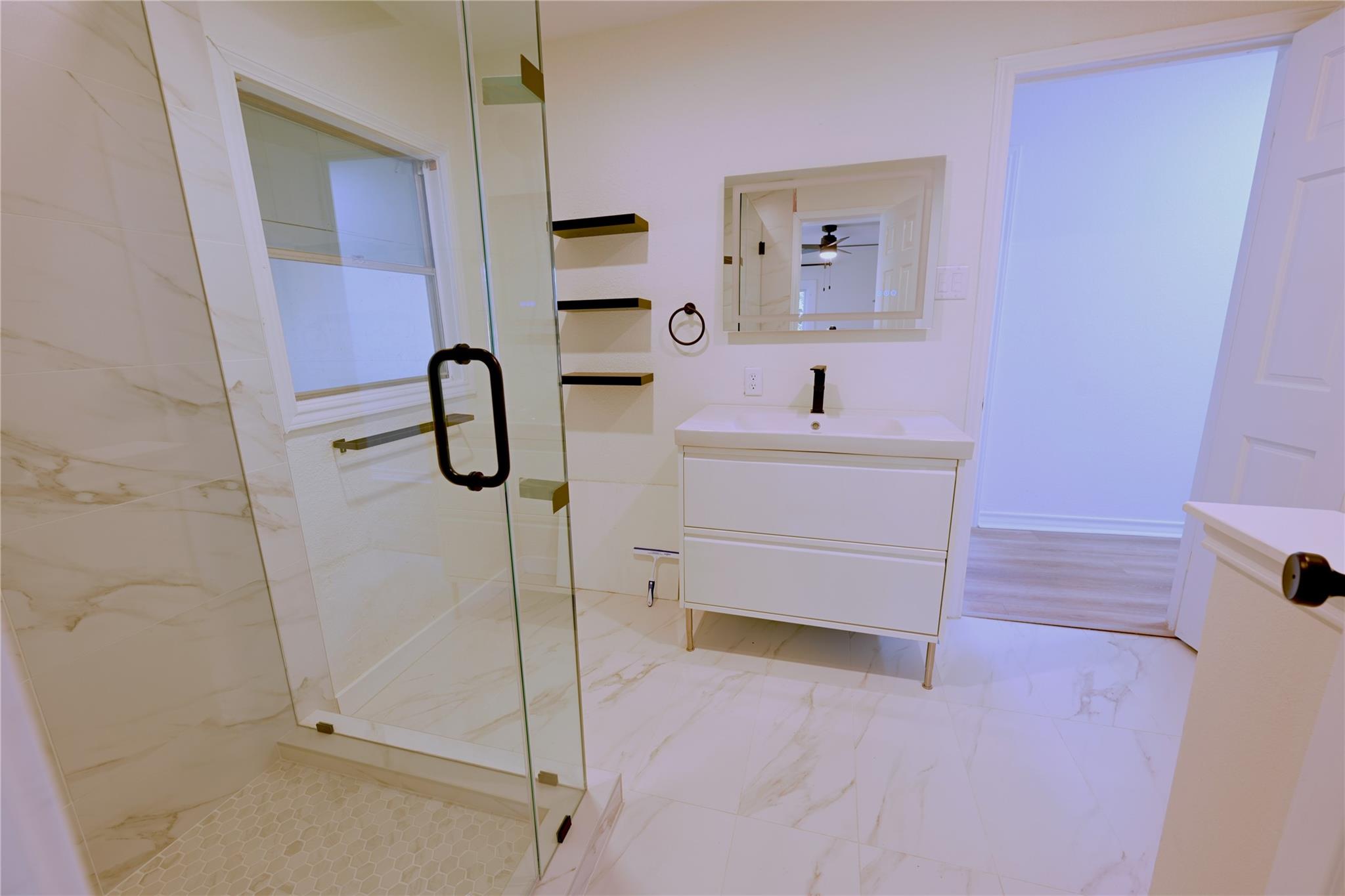 2311 S 3rd St, Austin, TX 78704