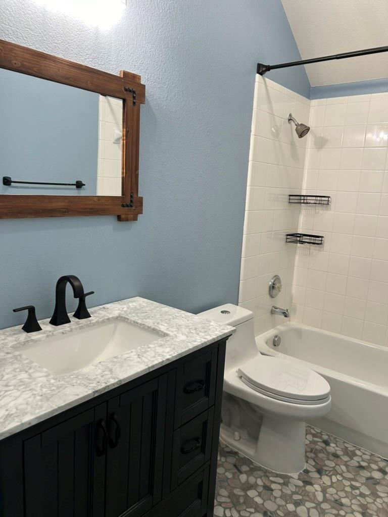 11300 Faber Valley Cv, Austin, TX 78754