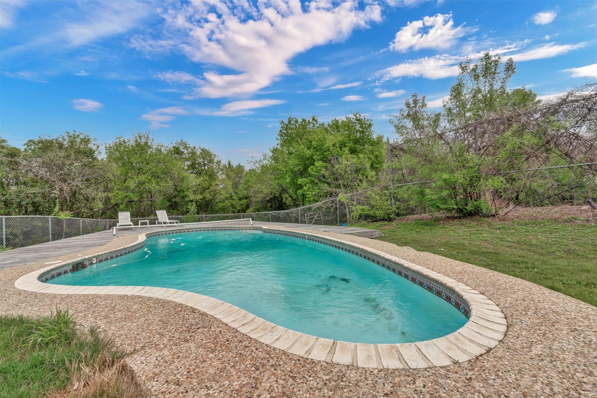 1201 County Road 138, Hutto, TX 78634