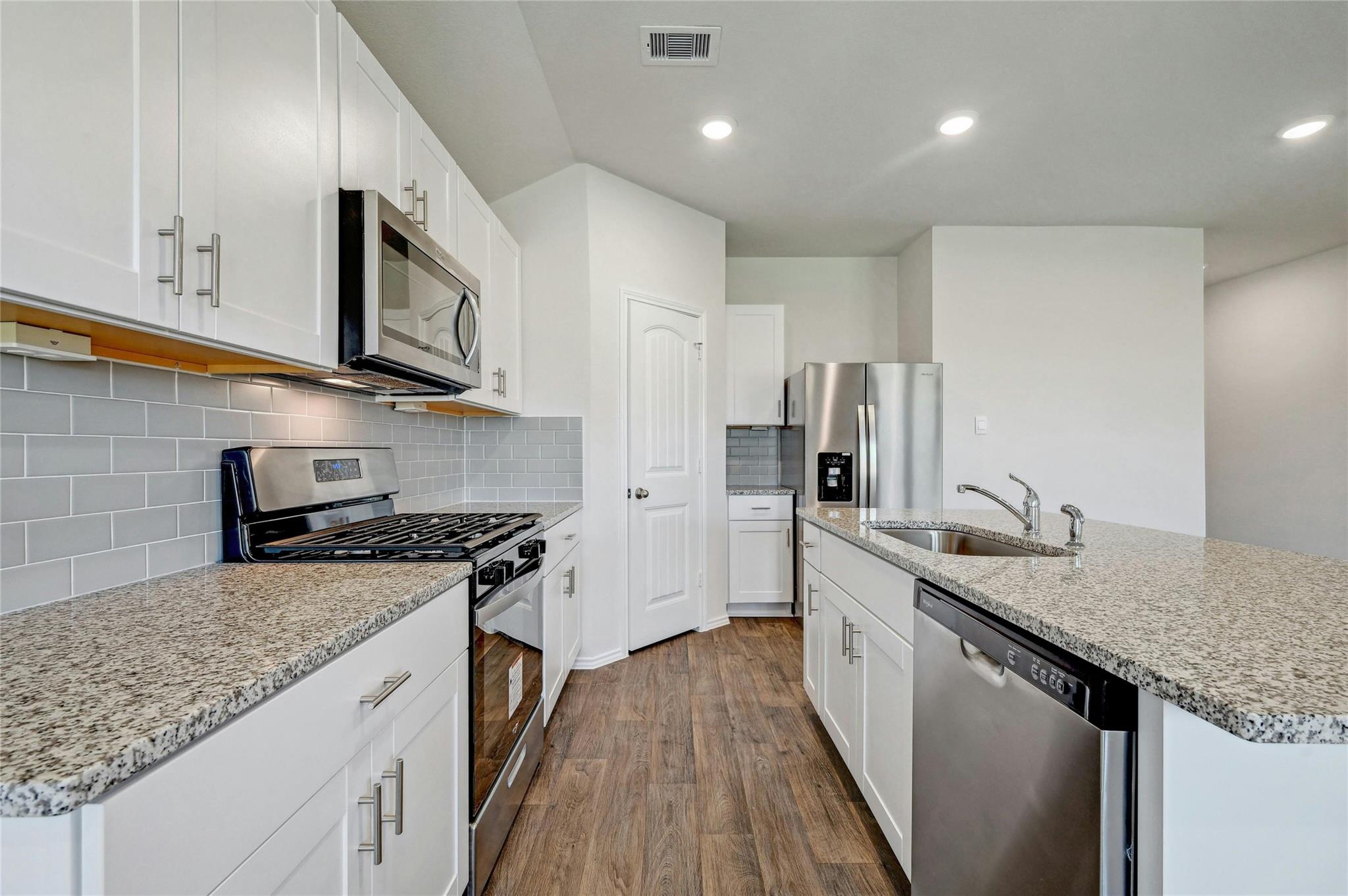 1711 Windsor Blvd, Lockhart, TX 78644