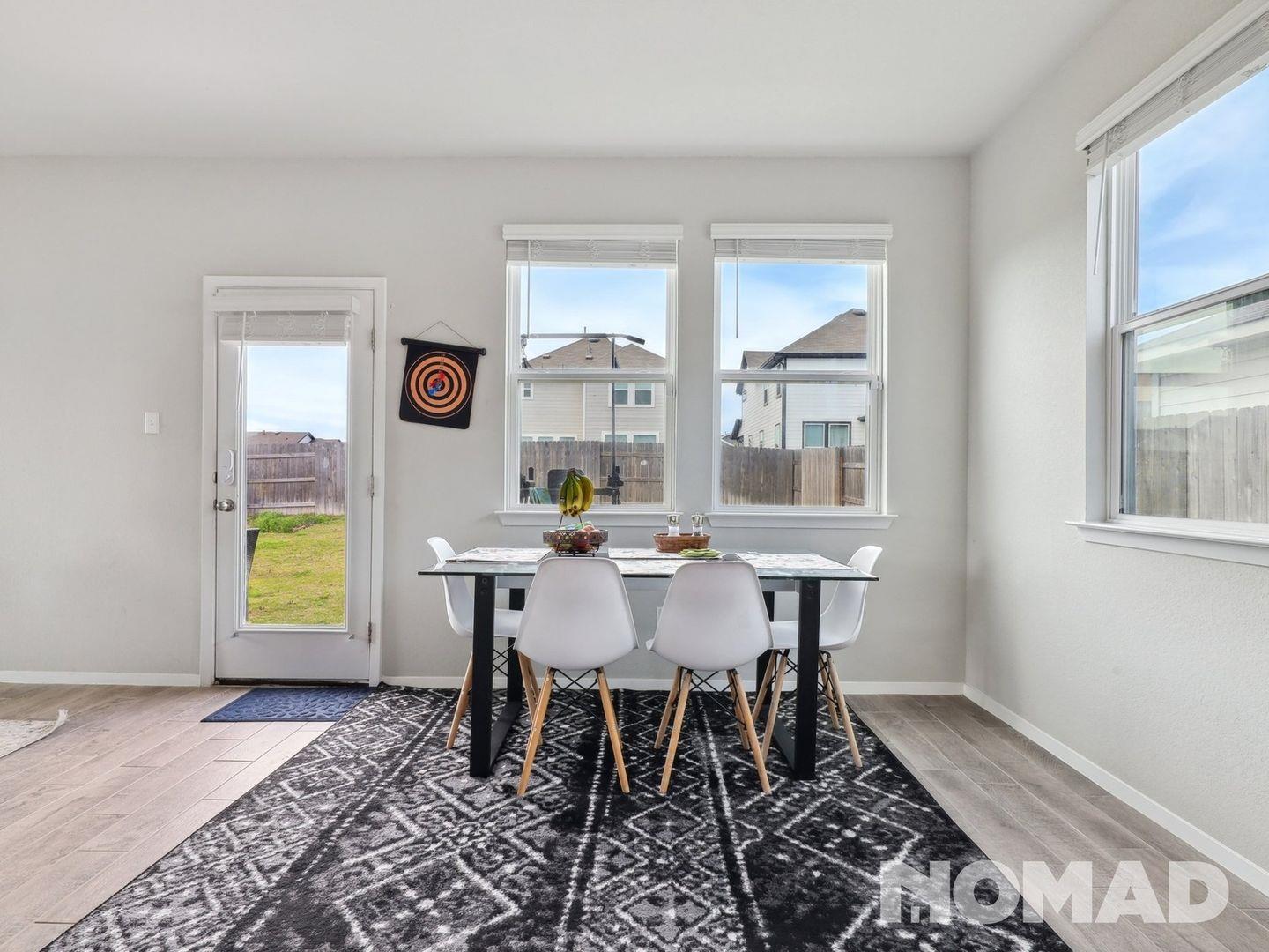 101 Crescent St, Georgetown, TX 78626