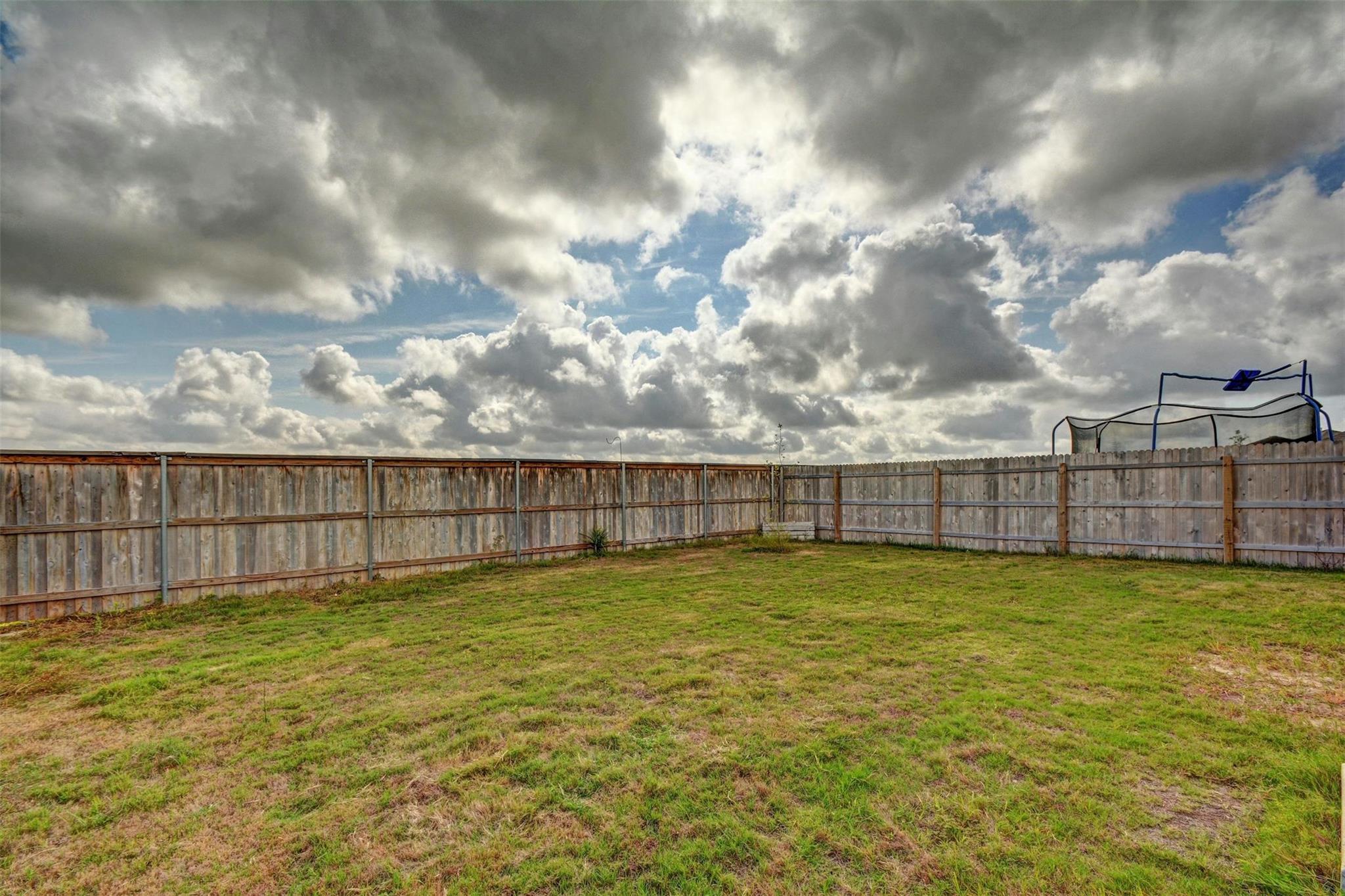 195 Sundown Ave, Buda, TX 78610