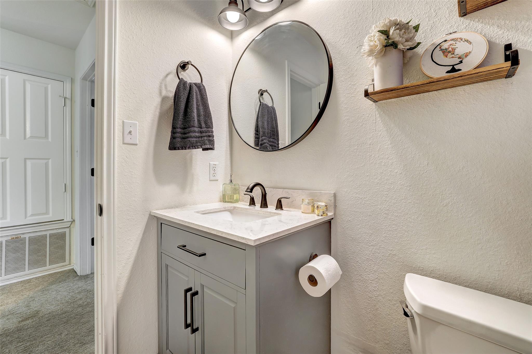 15501 Sarahs Creek Dr, Pflugerville, TX 78660