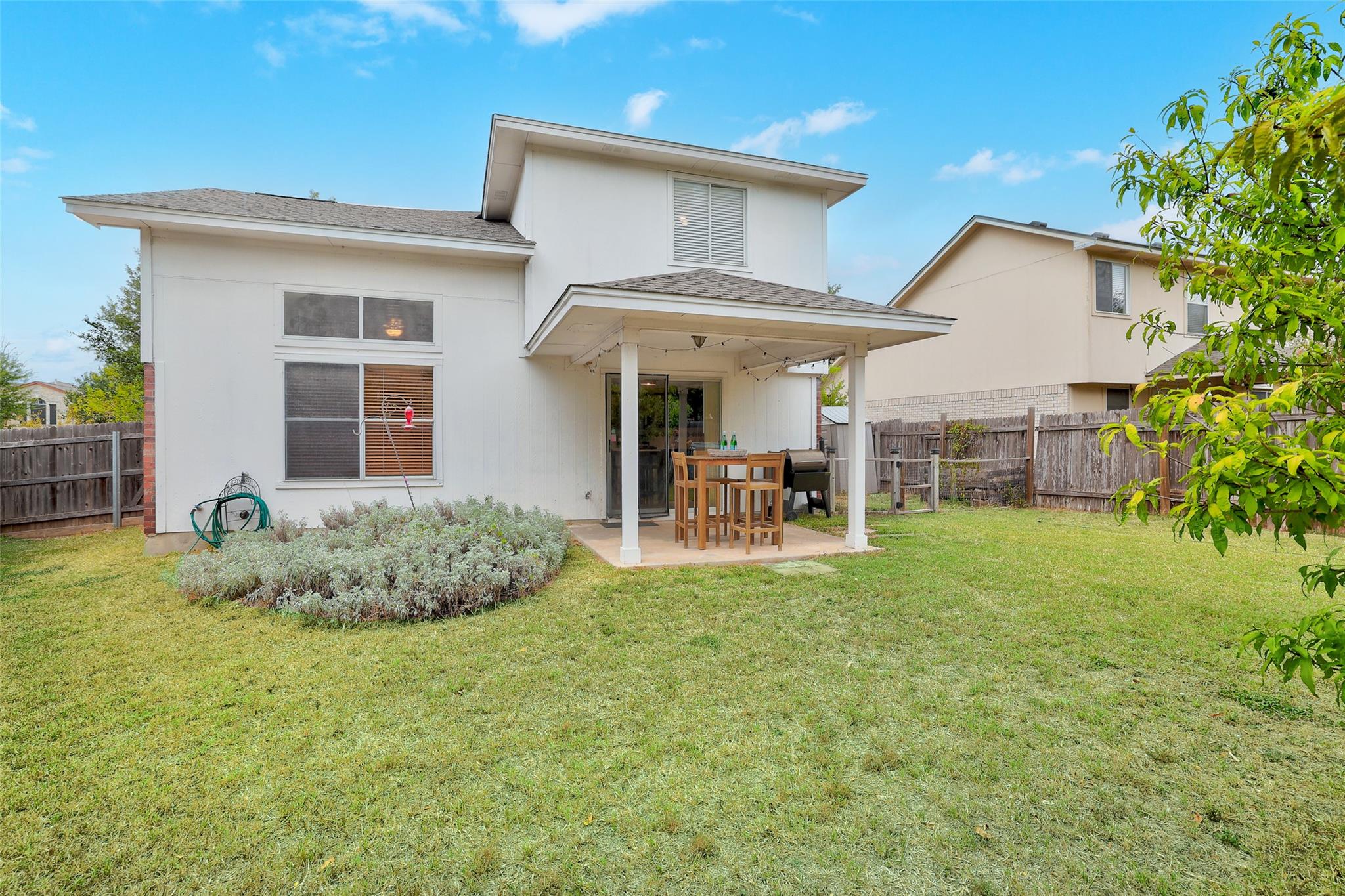 15501 Sarahs Creek Dr, Pflugerville, TX 78660