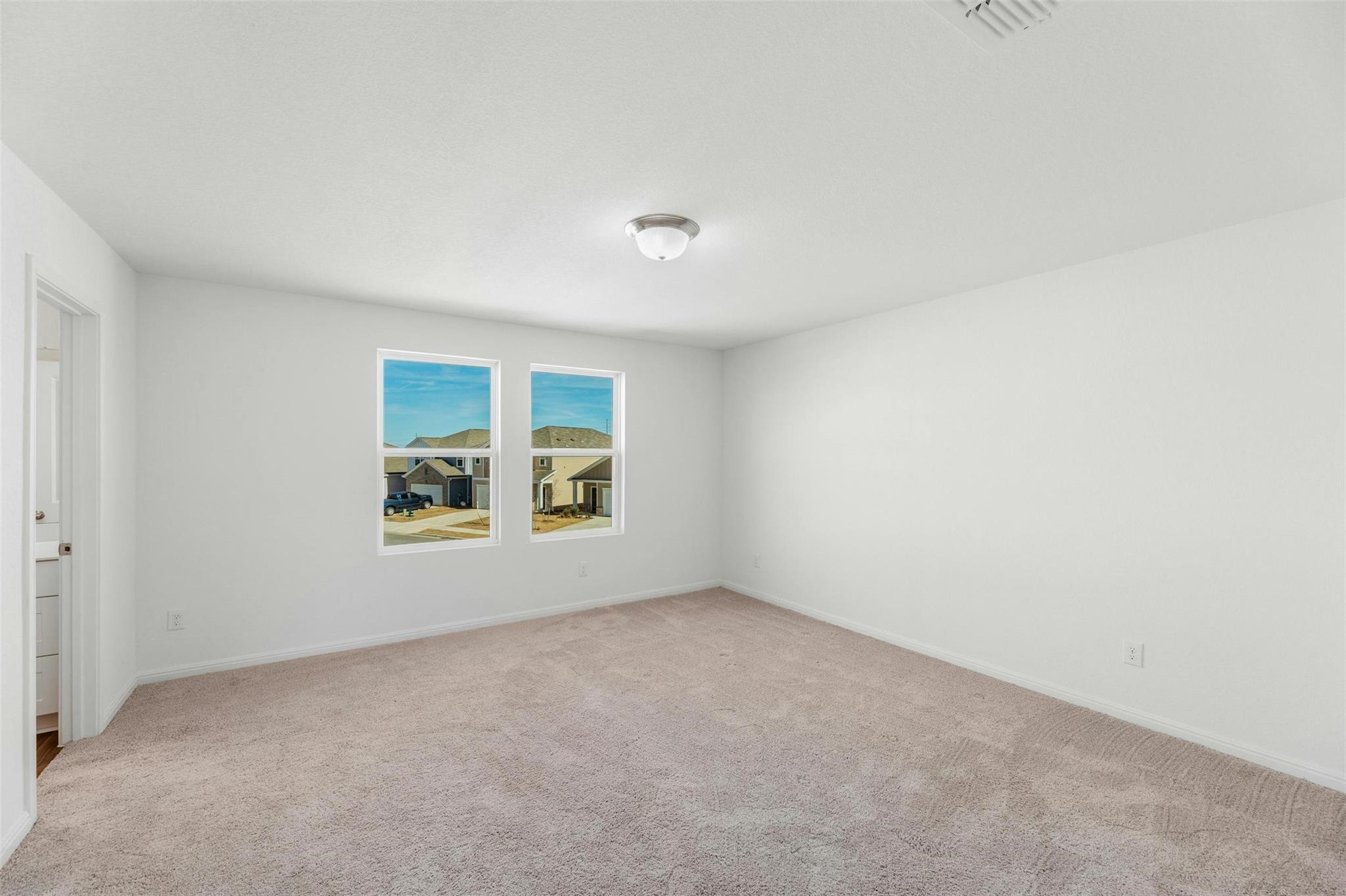 1001 Waterbuck Cv, Hutto, TX 78634