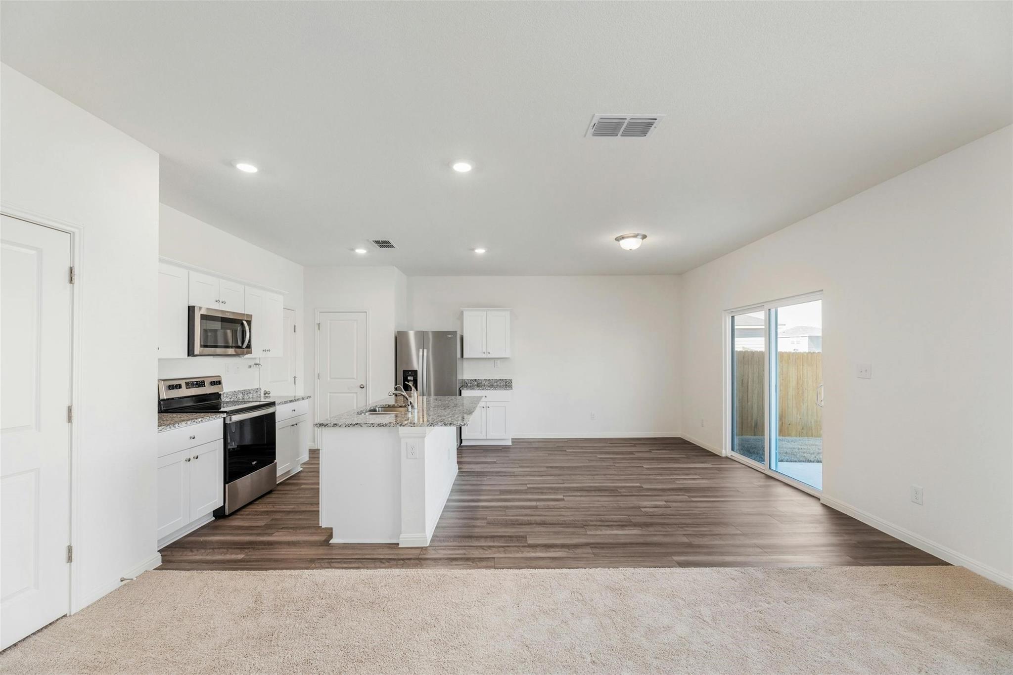 1001 Waterbuck Cv, Hutto, TX 78634