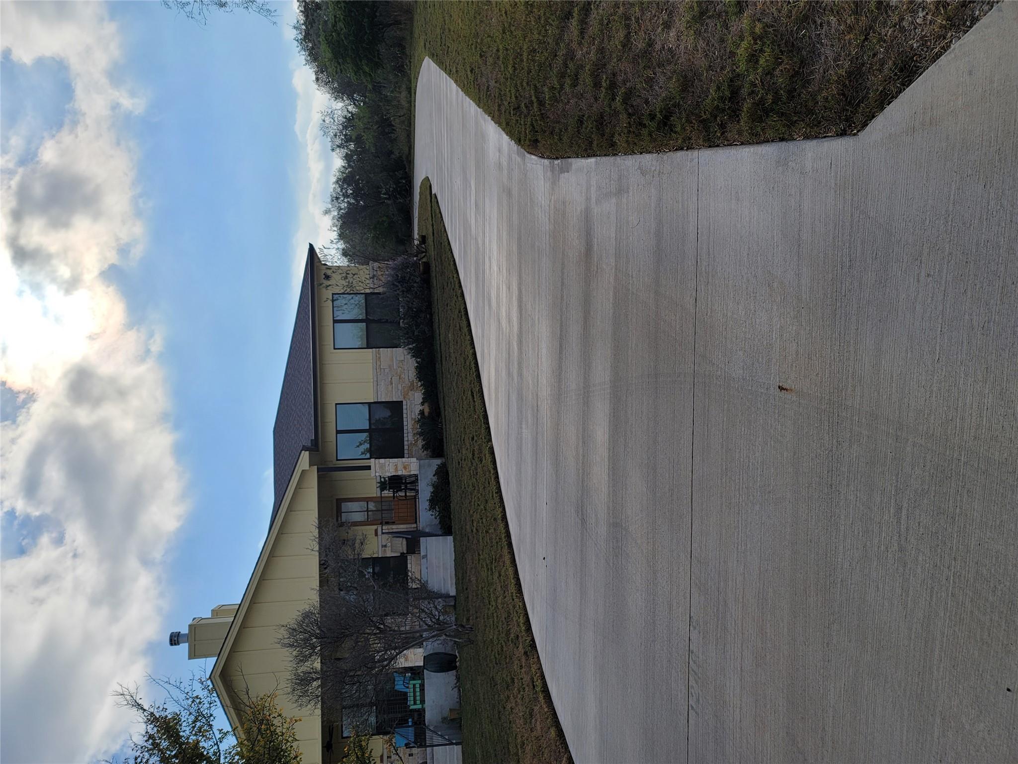 1248 Lake Shore Dr # B, Spicewood, TX 78669