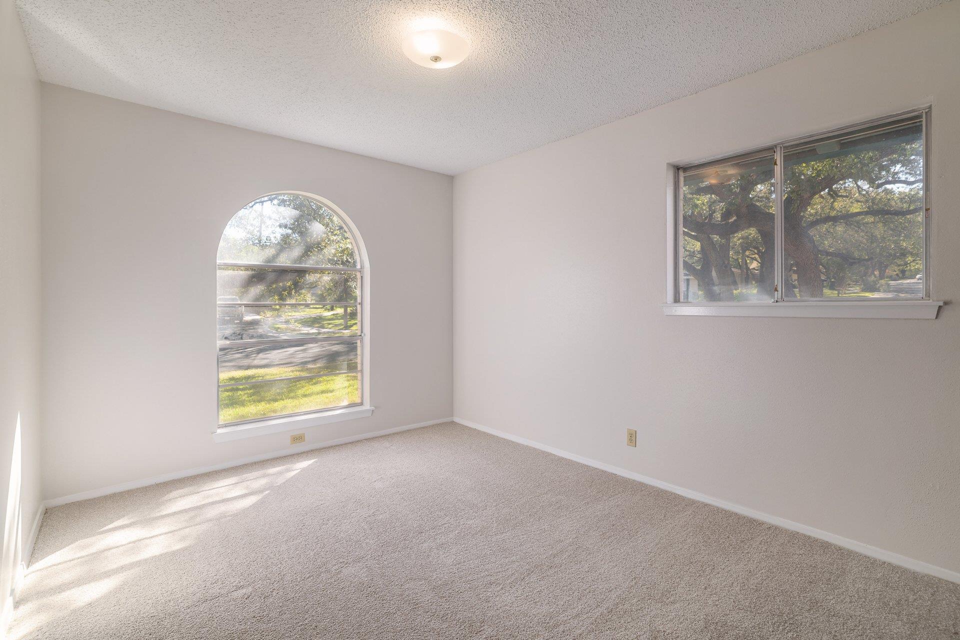 8406 Shenandoah Dr, Austin, TX 78753