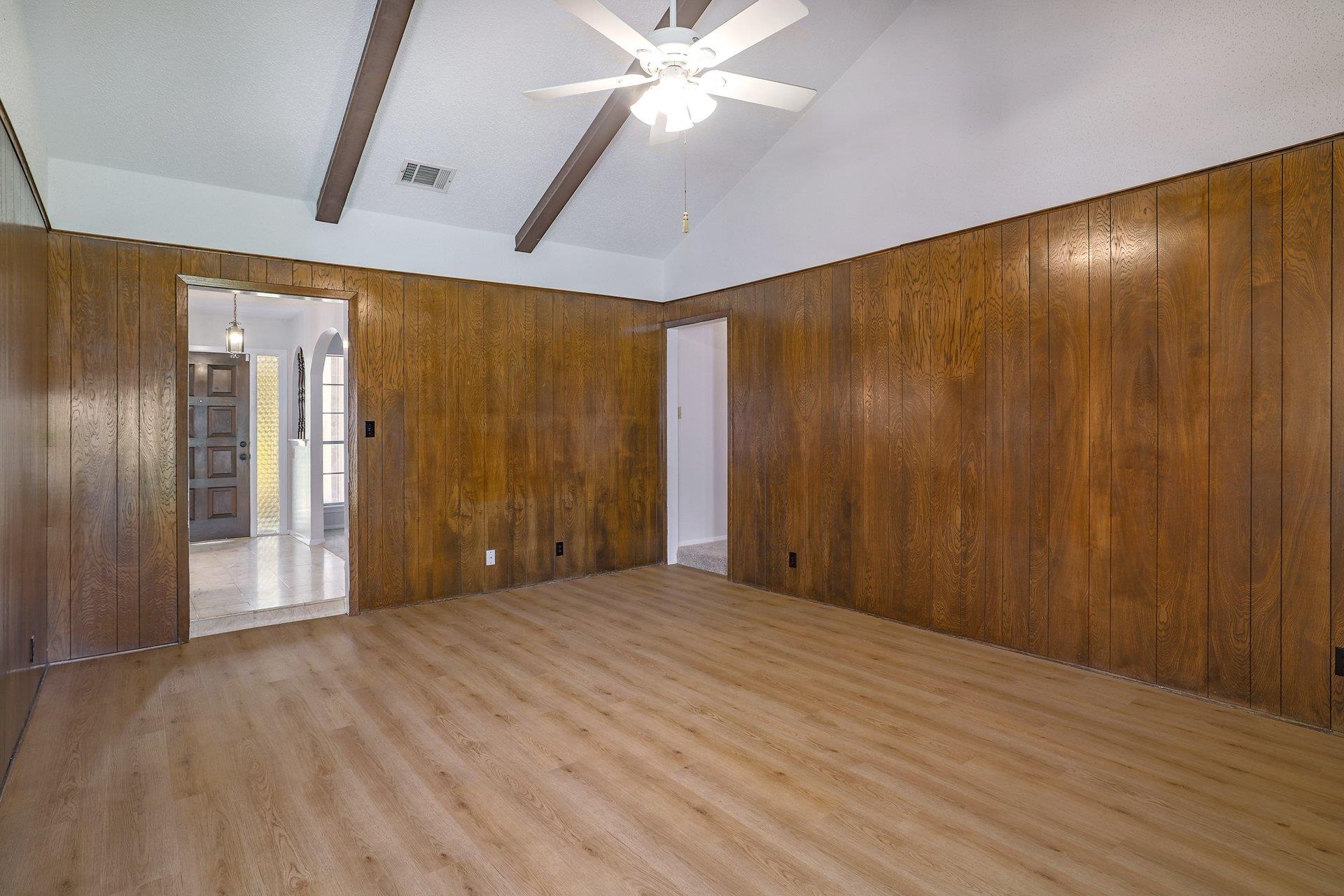 8406 Shenandoah Dr, Austin, TX 78753