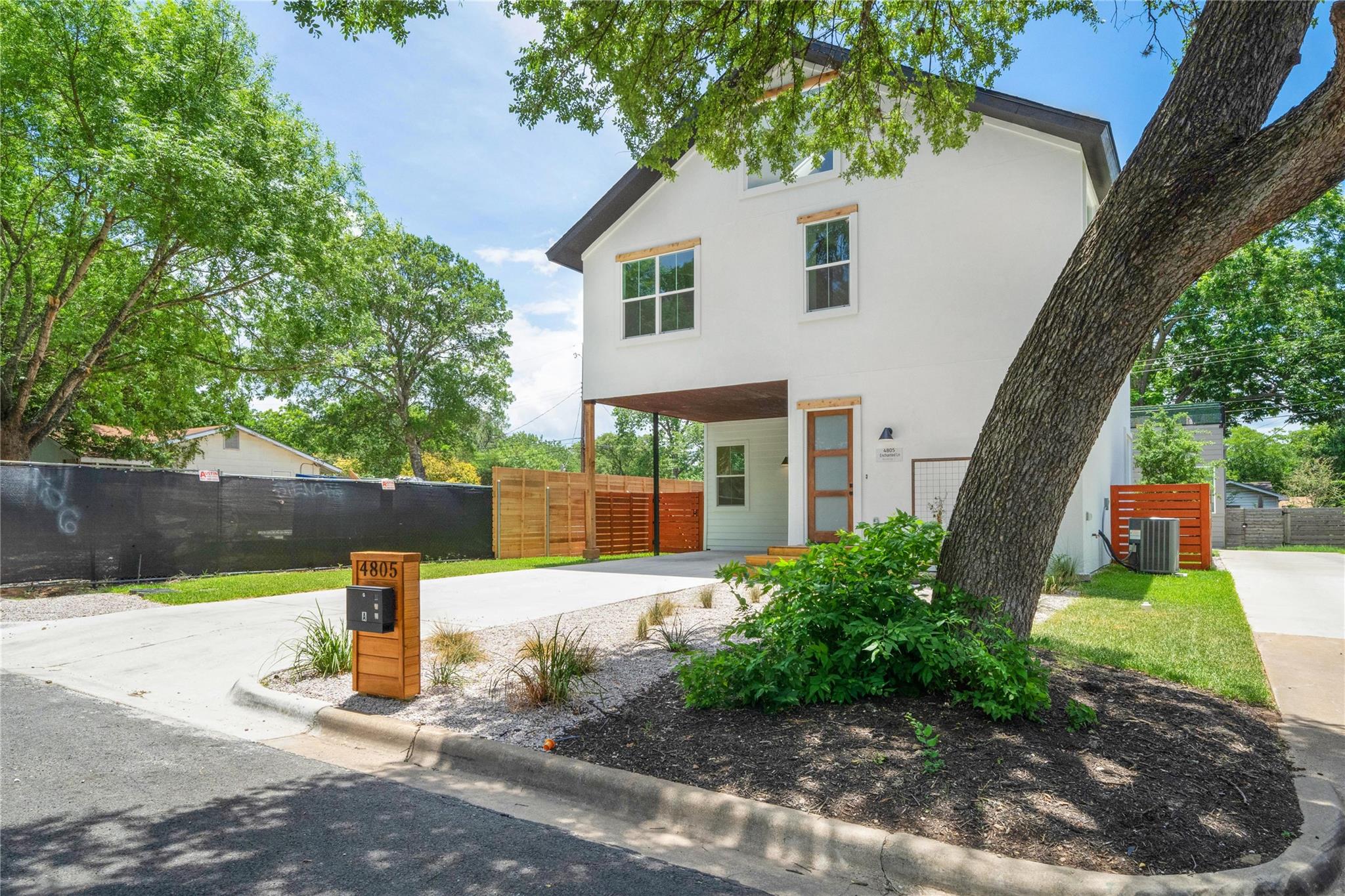 4805 Enchanted Ln # 1, Austin, TX 78745